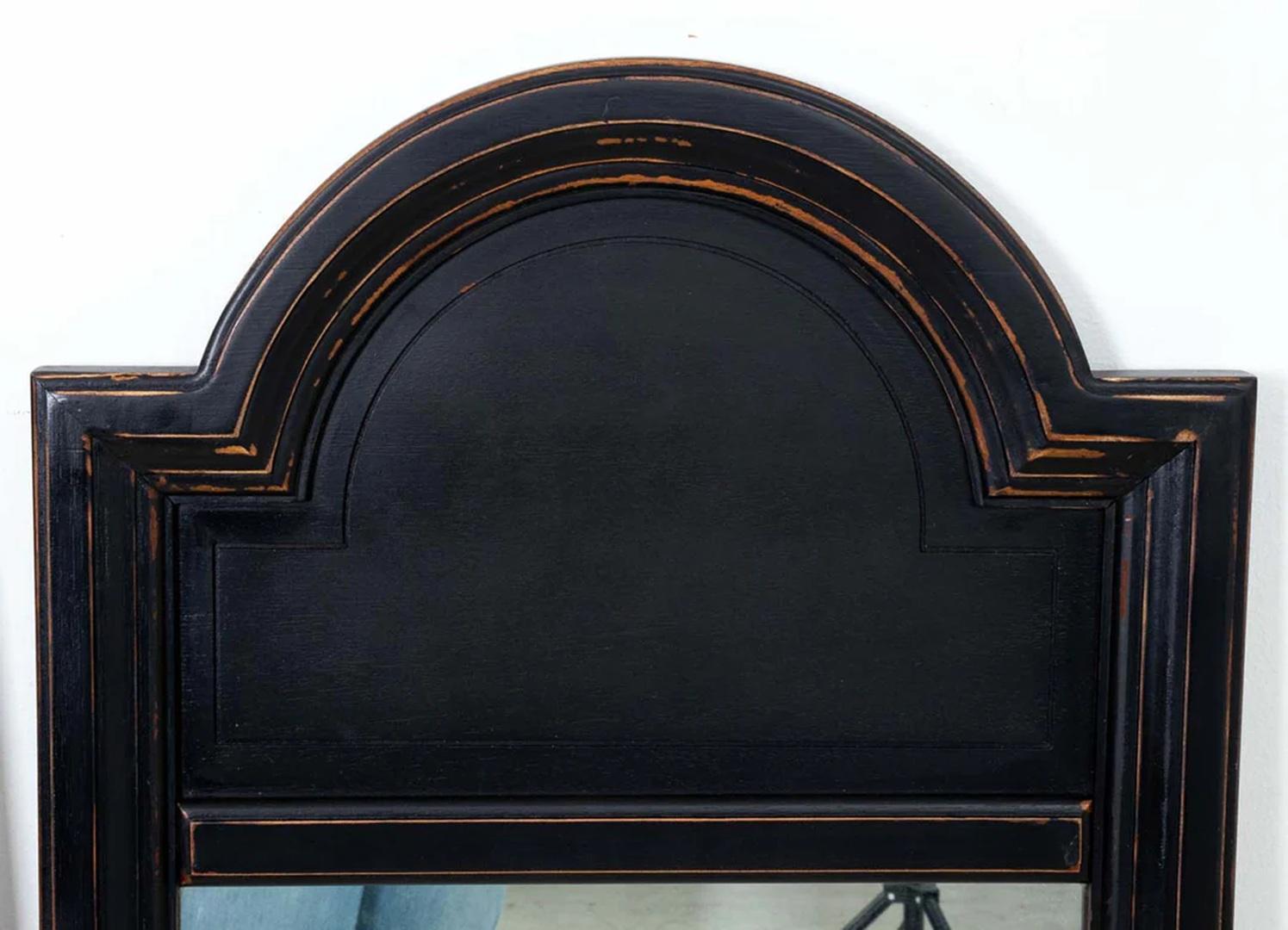 Mid-Century Modern Paire de miroirs noirs du milieu du siècle en vente