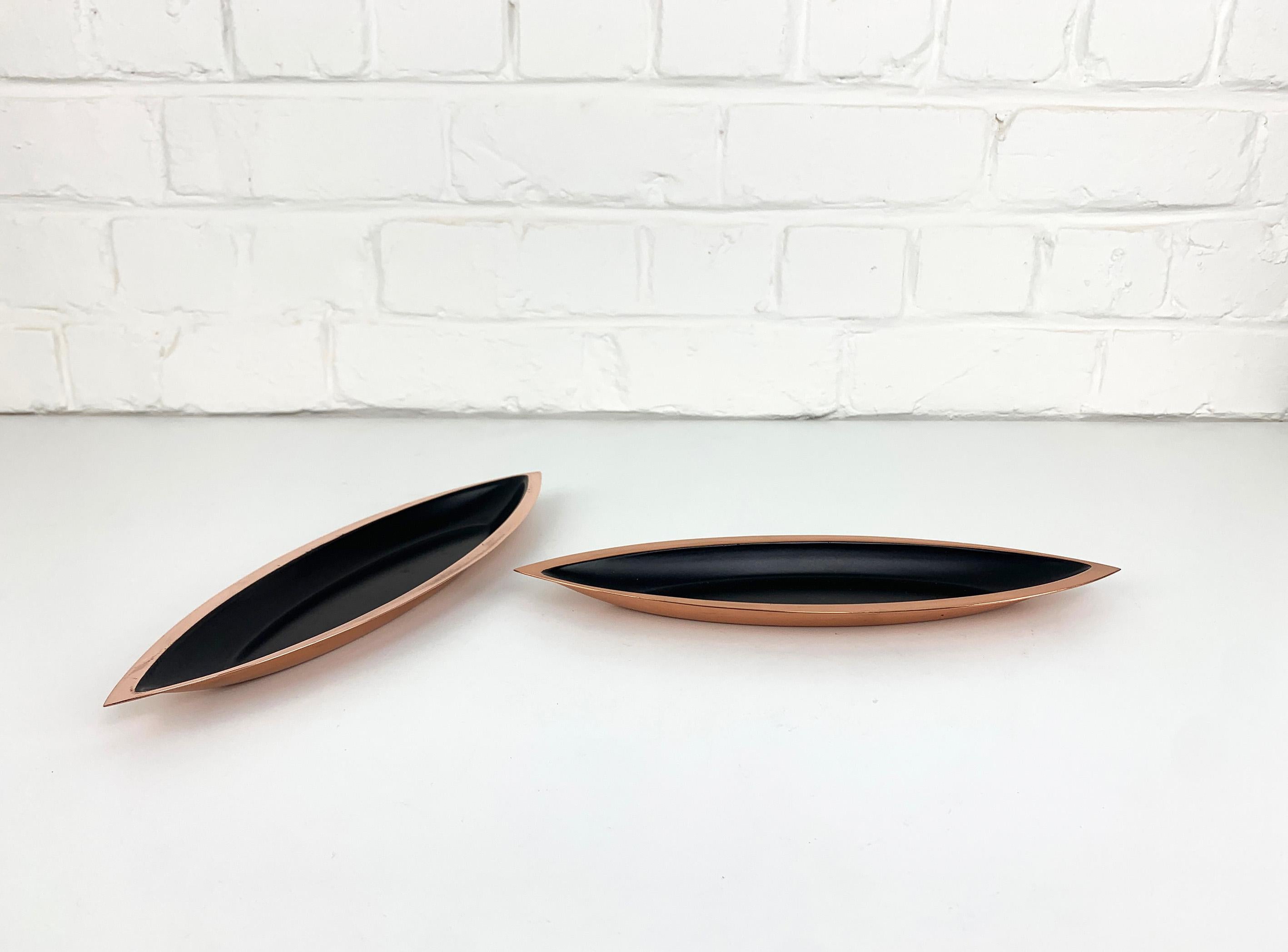 Pair Black Modernist Bowls in Copper by Gunnar Ander Ystad Metall Sweden  For Sale 2