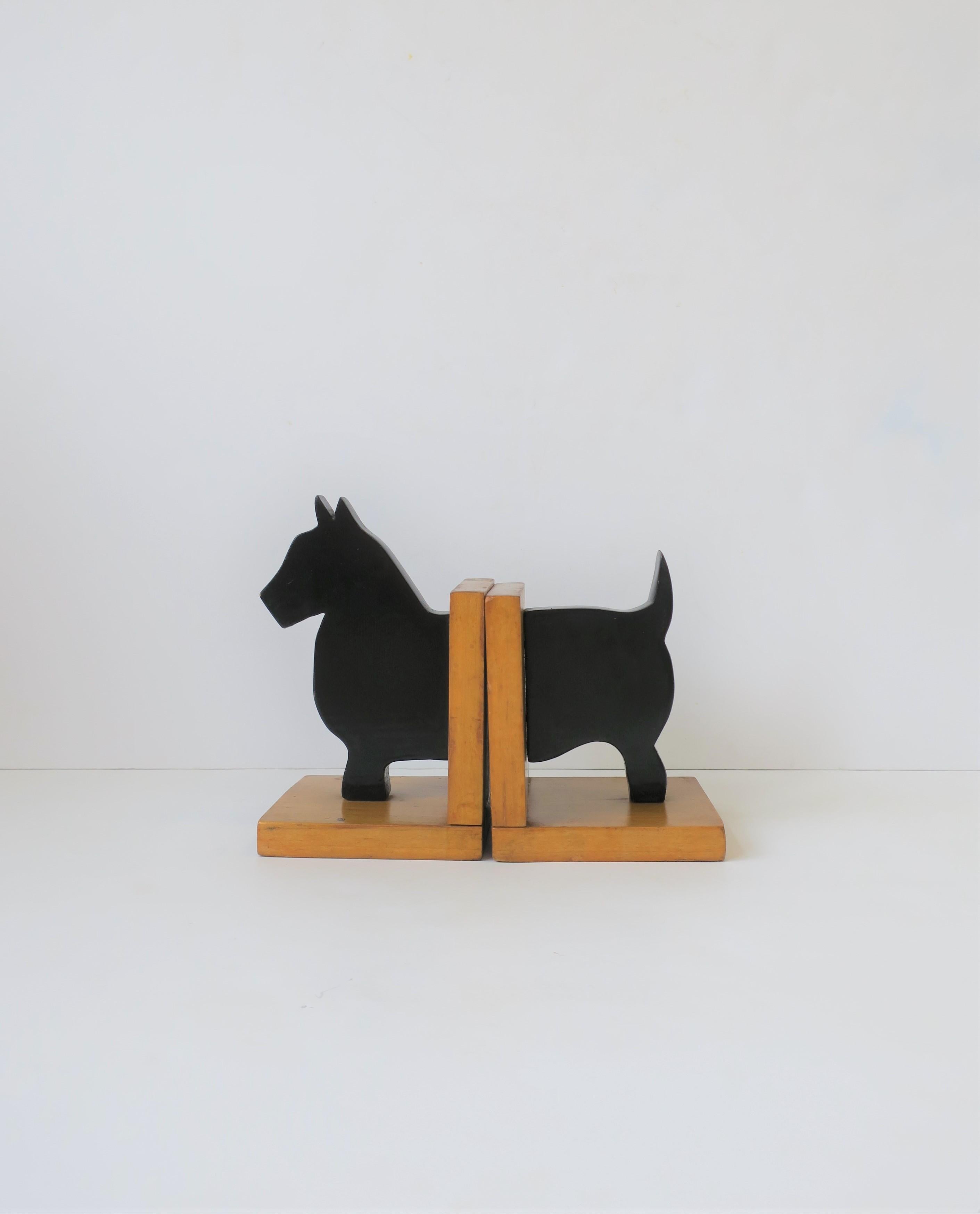 Painted Pair of Black Scottish 'Scottie' Terrier Dog Bookends