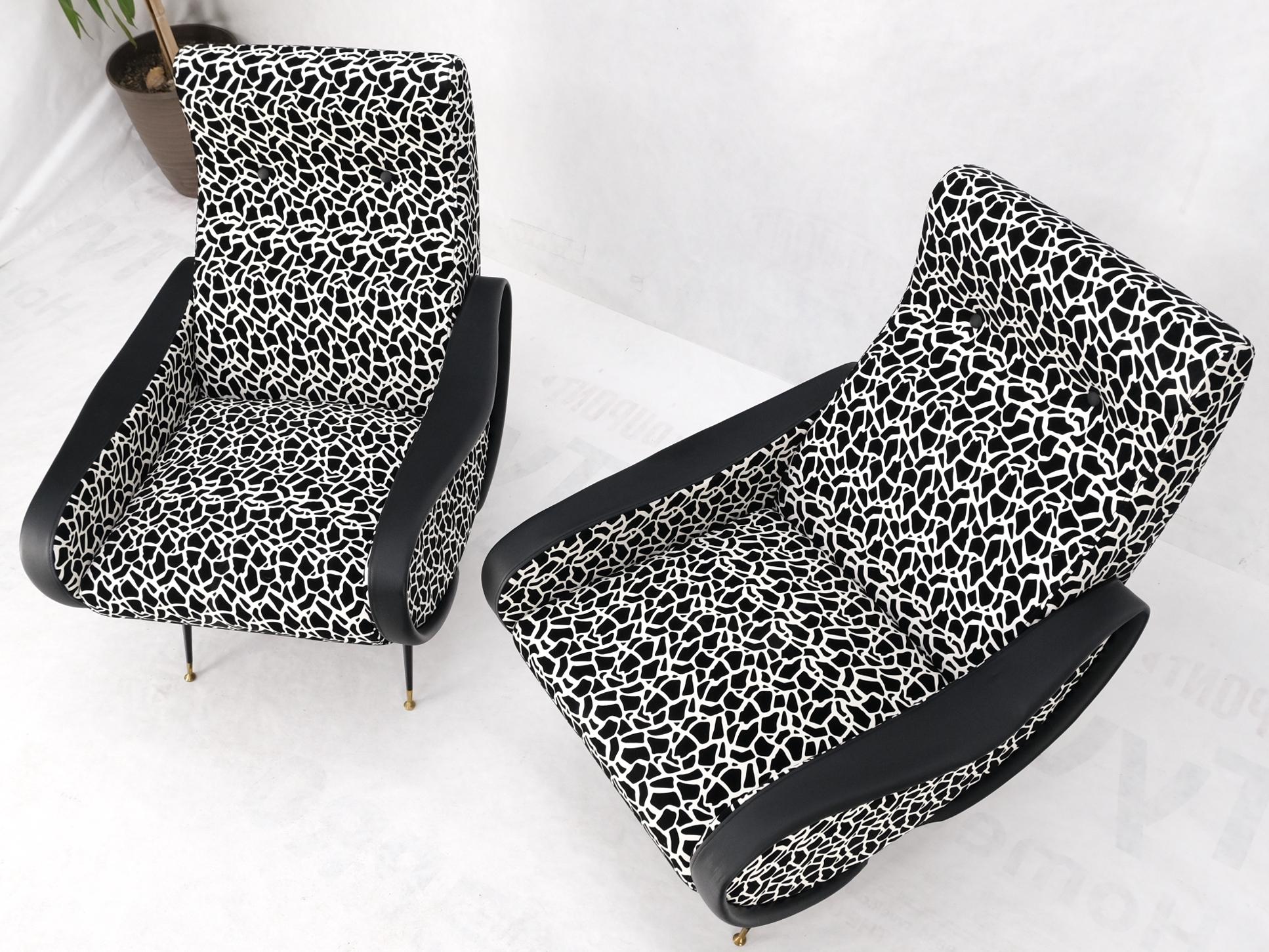 Pair Black & White Pattern Fabric Italian Mid Century Modern Lounge Chairs Mint For Sale 6