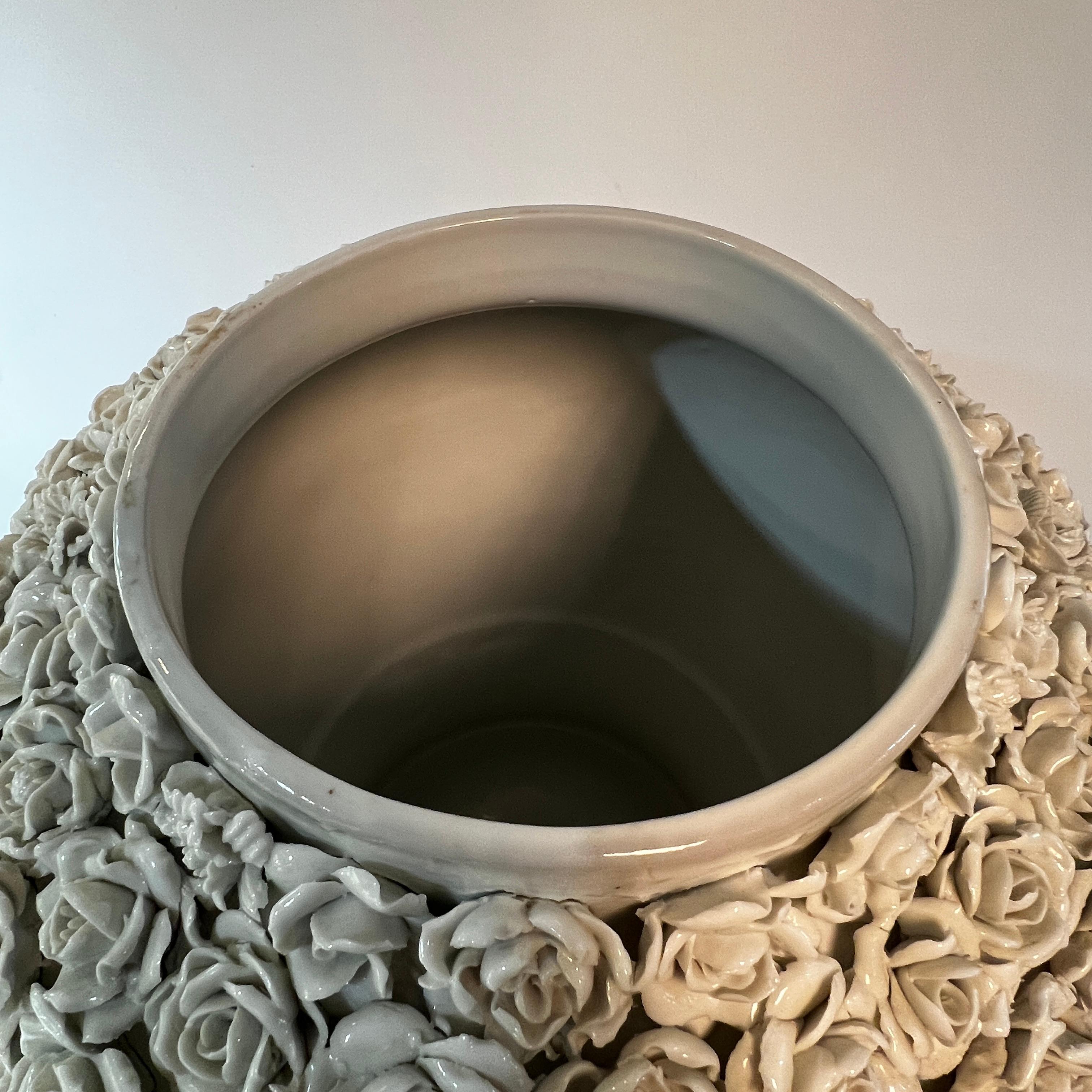 Pair Blanc de Chine Schneeballen Porcelain Vases with Covers 4