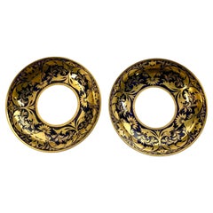 Paar blaue und goldene Derby- Untertassen England um 1820