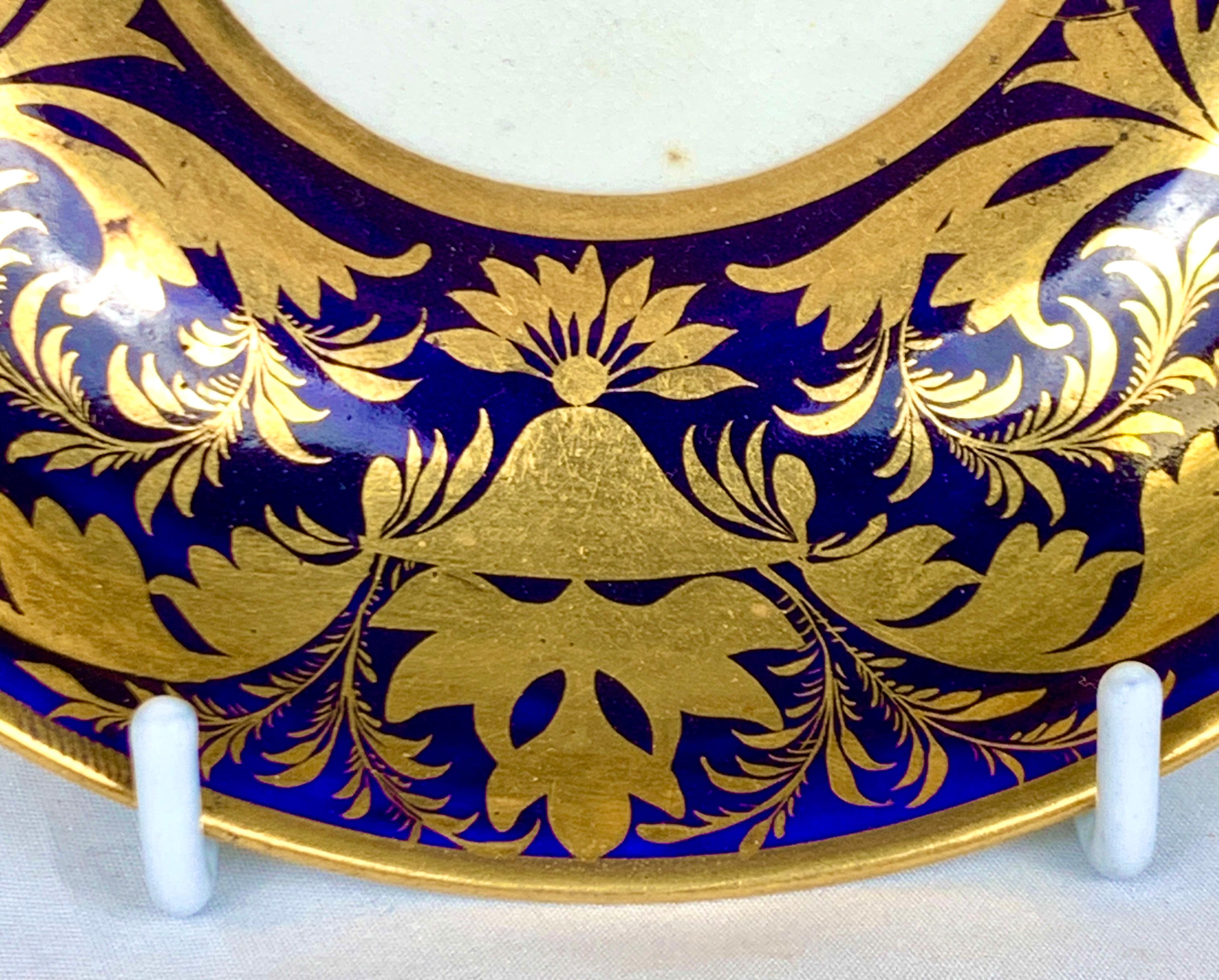 Inglese Coppia di piattini Derby blu e oro Inghilterra CIRCA 1820 in vendita