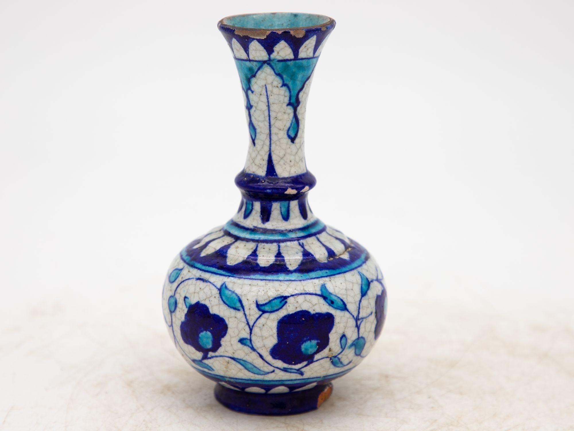 Pair Blue and Turquoise Iznik Vases, Late 19th Century For Sale 2