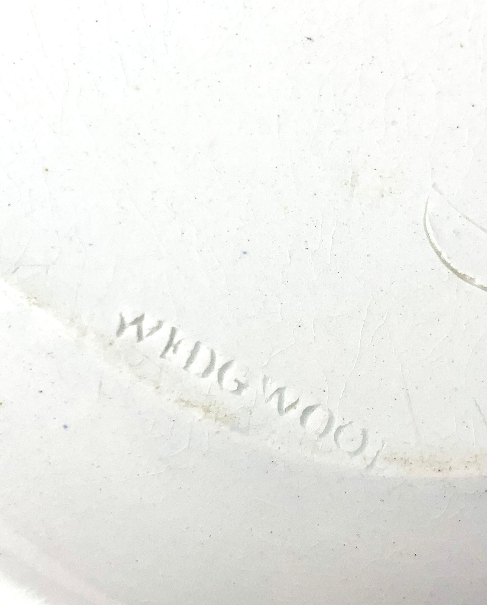 19th Century Pair Blue and White Antique Wedgwood Soup Tureens Mared Pattern Circa 1840 For Sale