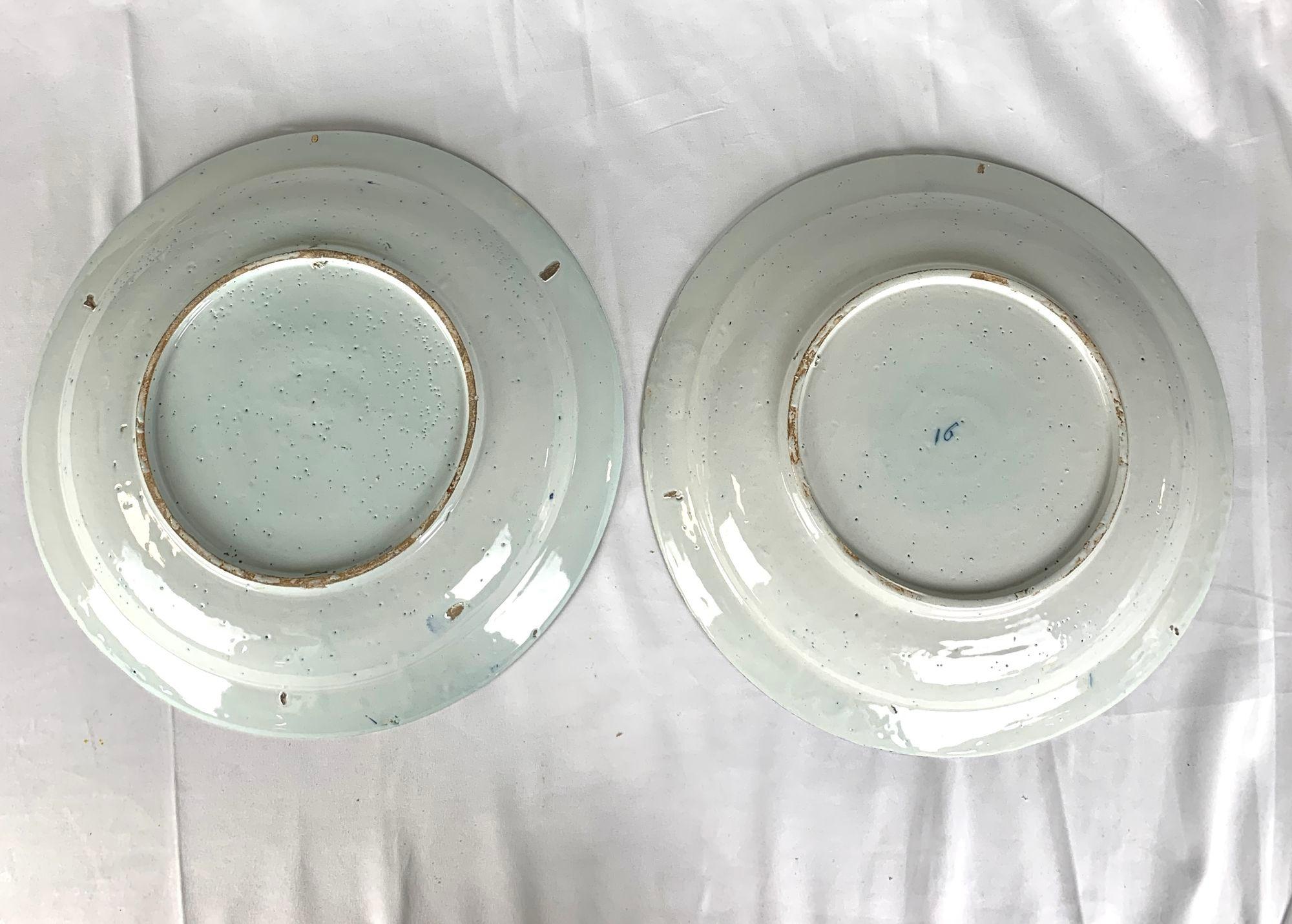 Pair Blue and White Delft Chargers, 18th Century, circa 1770 In Excellent Condition In Katonah, NY