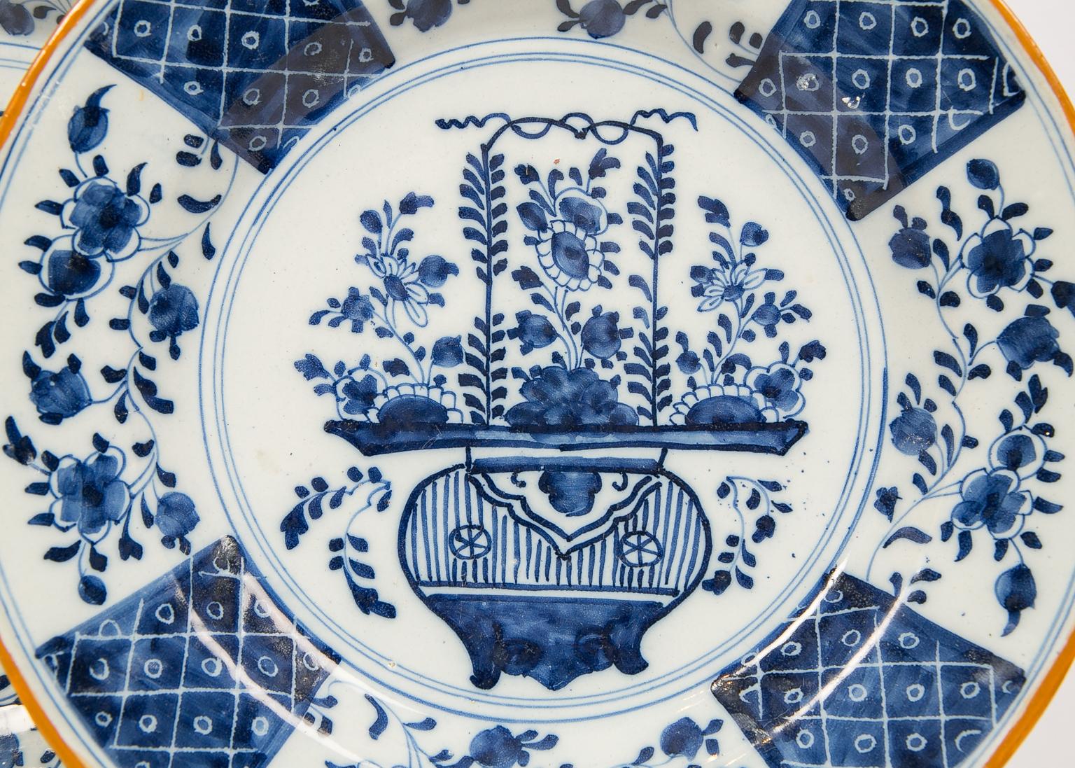 Chinoiserie Pair of Blue and White Delft Chargers Showing a Flower Filled Vase circa 1780