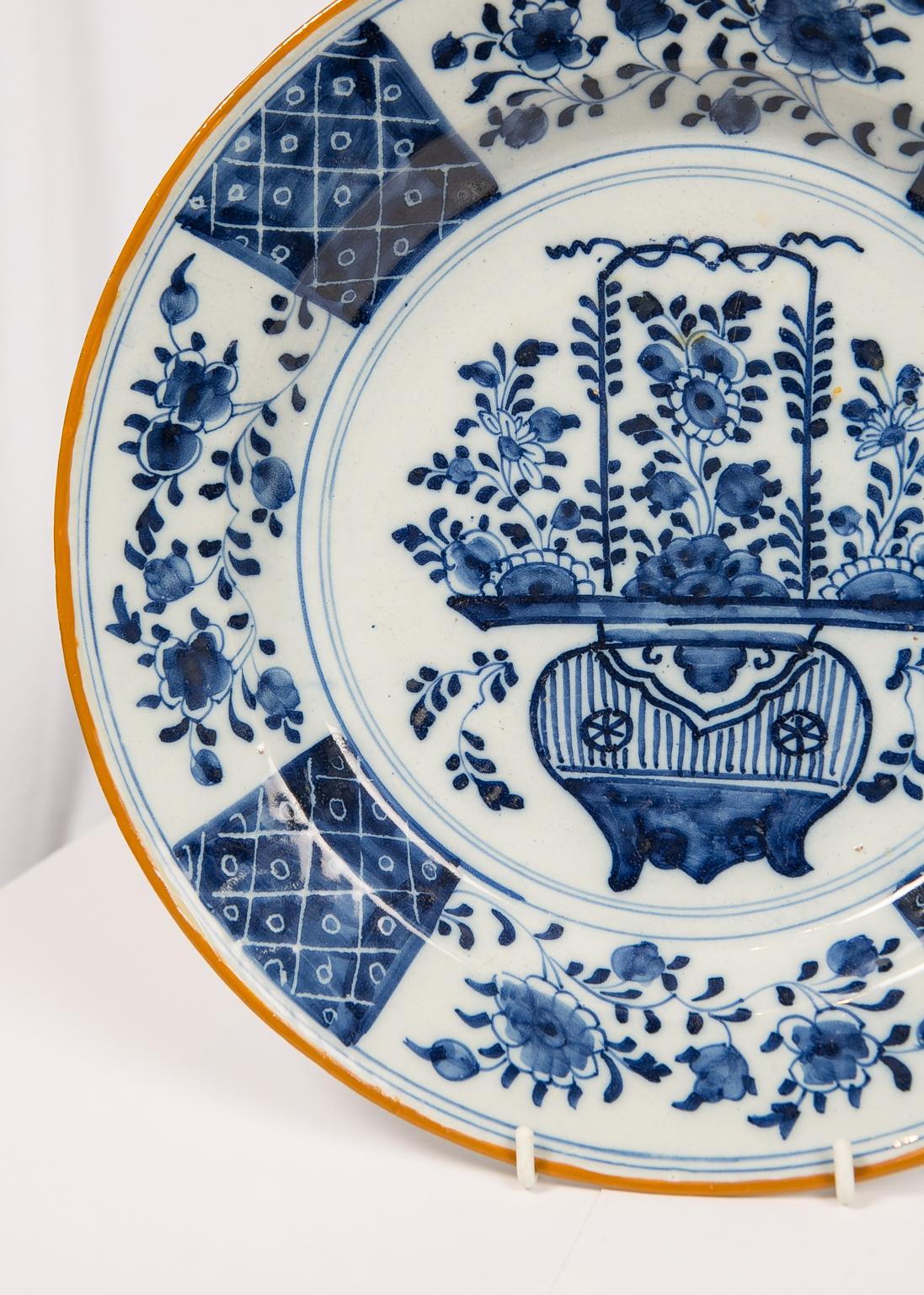 Pair of Blue and White Delft Chargers Showing a Flower Filled Vase circa 1780 In Excellent Condition In Katonah, NY