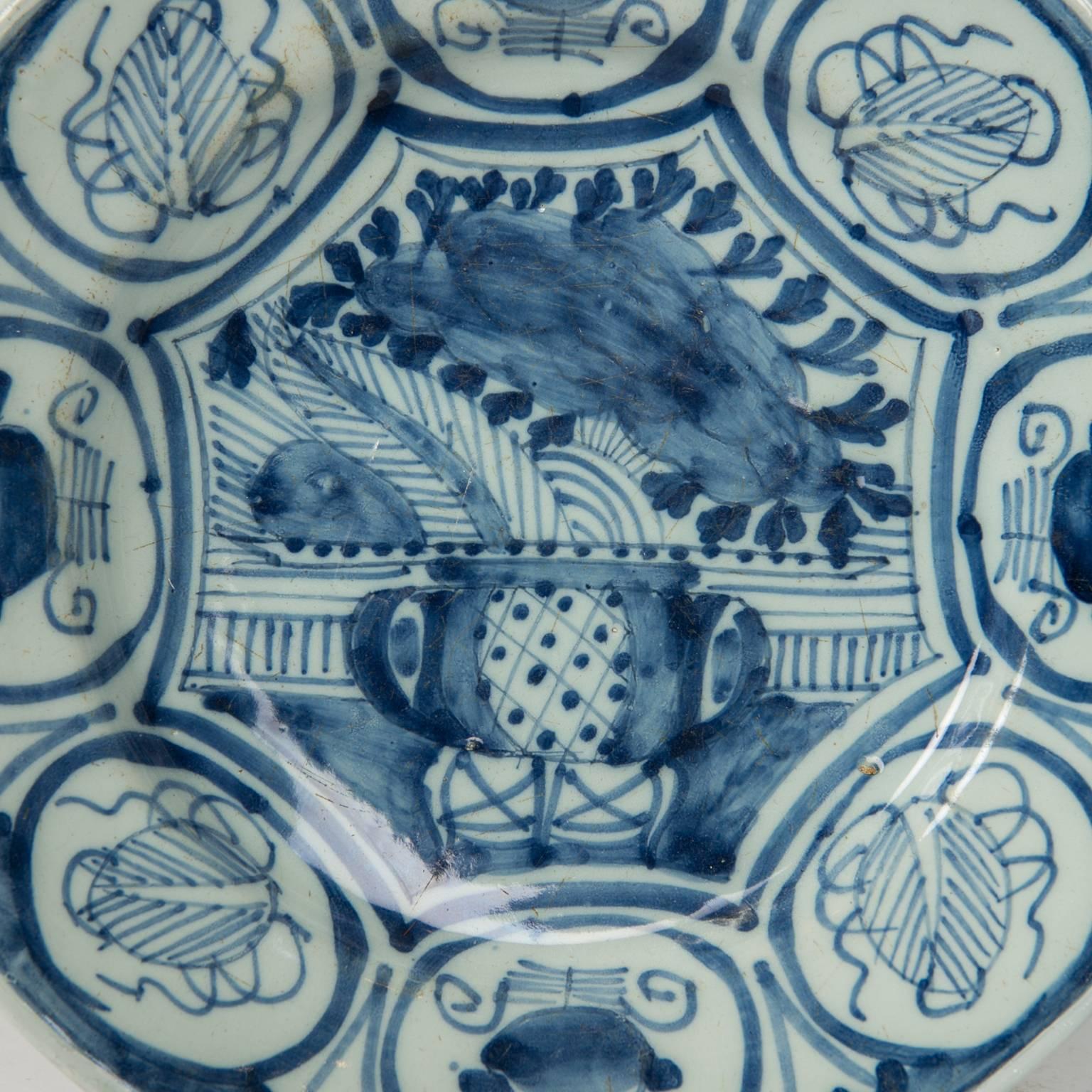  Blaues und weißes Delft-Geschirr Antikes Paar aus der Zeit um 1770 (Spätes 18. Jahrhundert) im Angebot