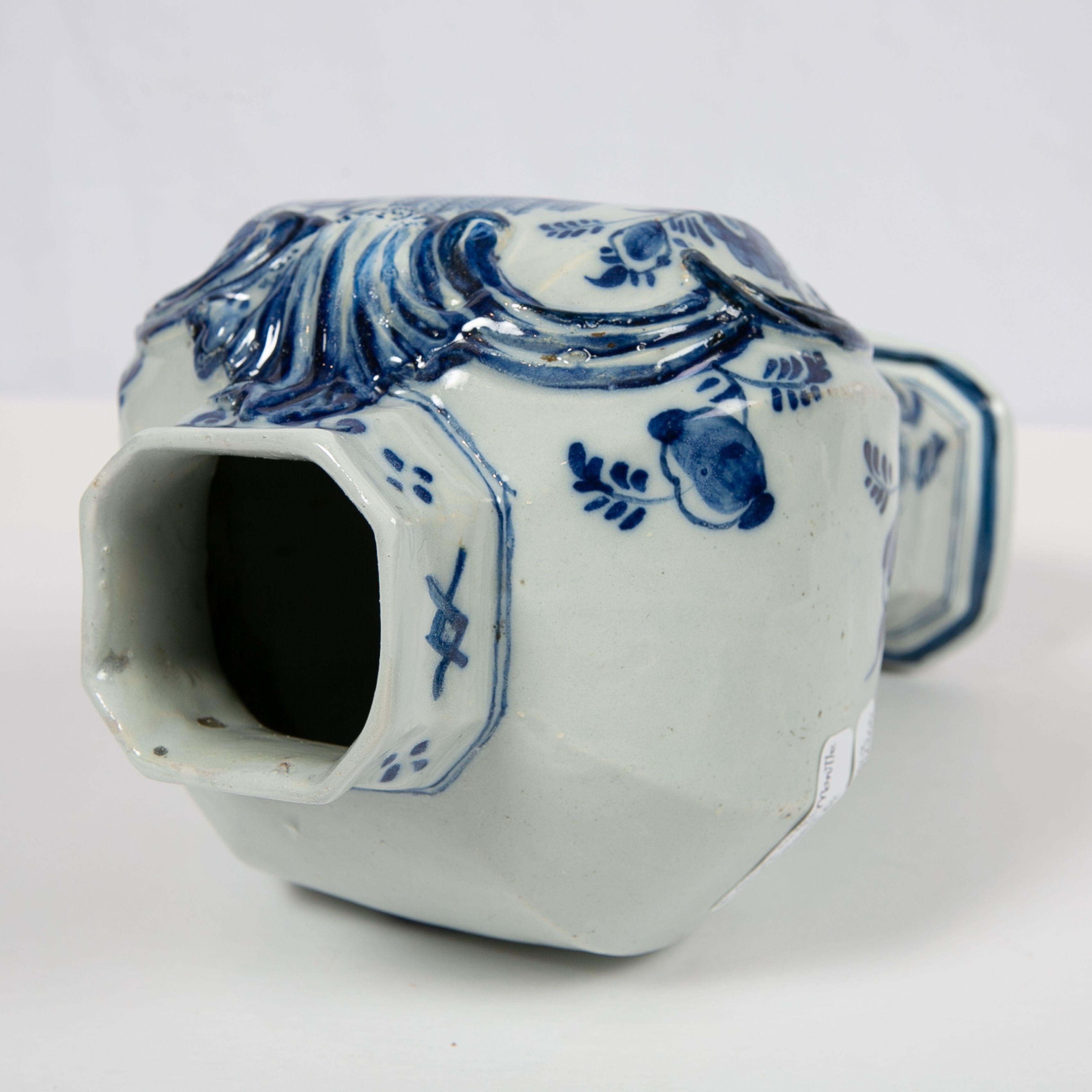 Hand-Painted Pair Blue and White Delft Mantle Vases Made by De Grieksche A, circa 1703-1722