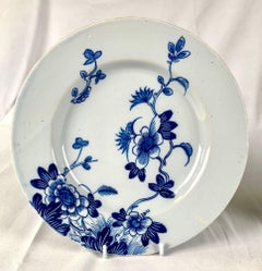 Paar blau-weiße Delfter Porzellanteller Handbemalt England 18. Jahrhundert CIRCA 1760