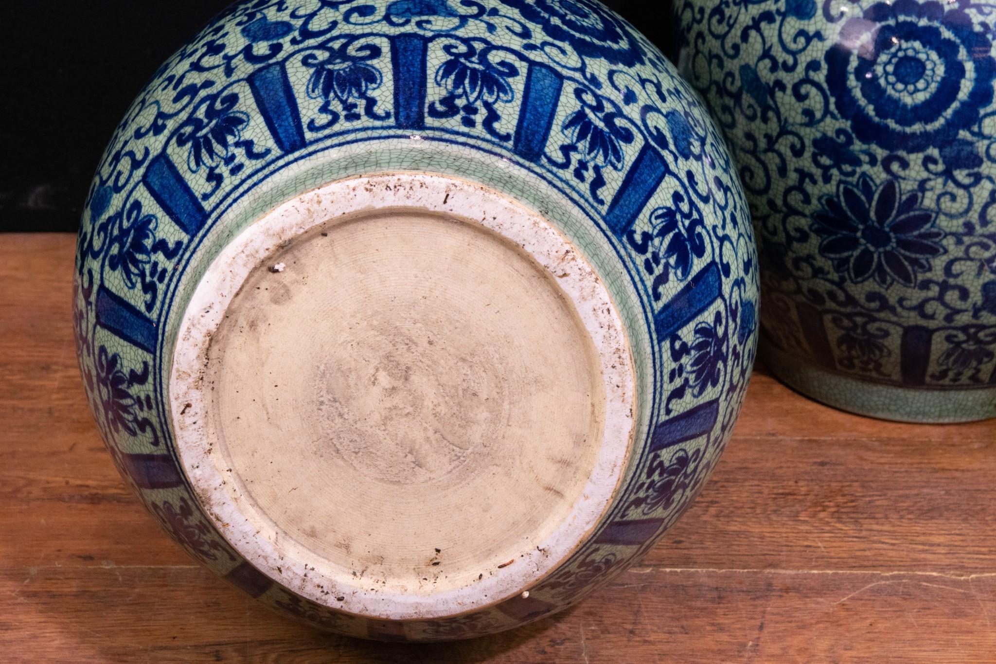 Paar blaue und weiße Porzellanvasen - Ming-Doppelkürbisurnen im Zustand „Gut“ im Angebot in Potters Bar, GB