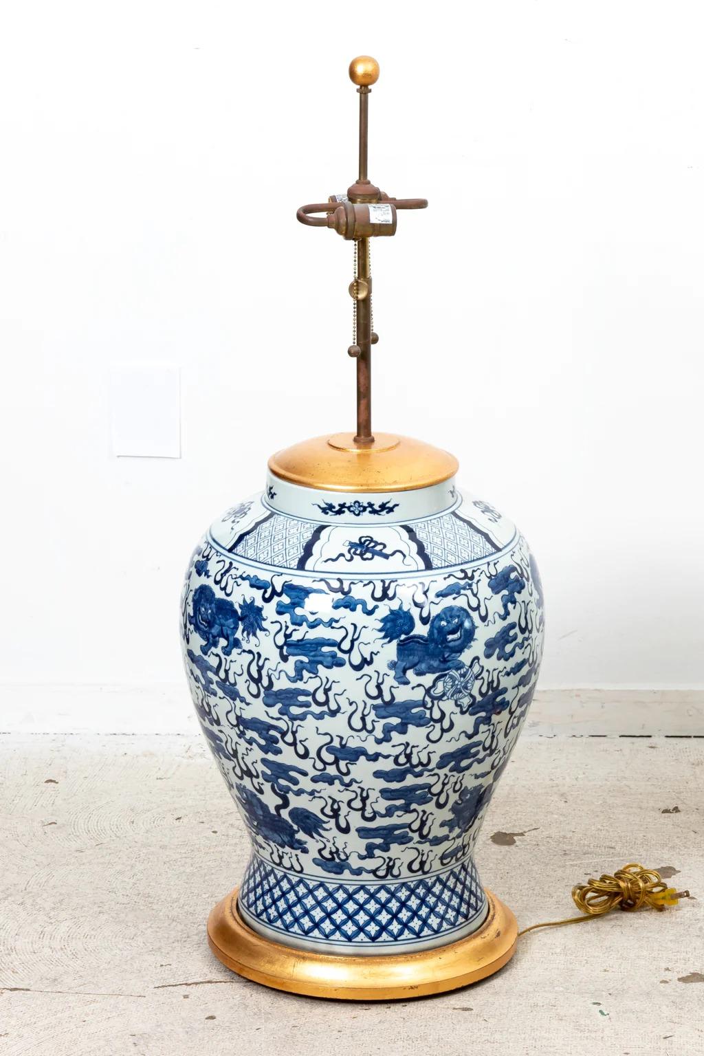 Pair Blue and White Temple Jar Lamps In Good Condition For Sale In Stamford, CT
