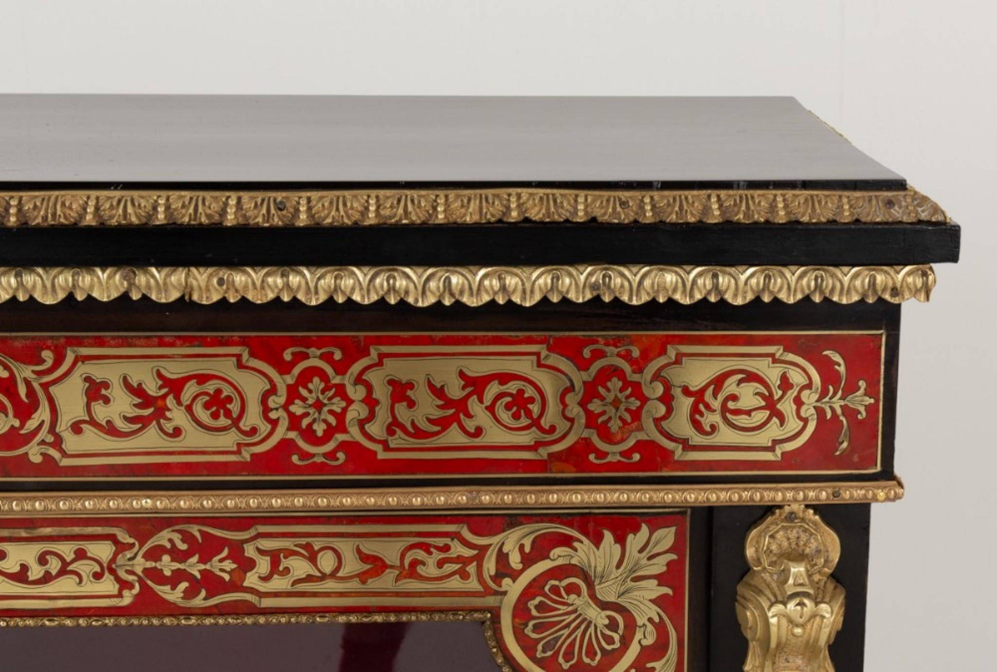 Coppia di armadietti a molo Boulle con intarsi ebanizzati Antico 1850 in vendita 4