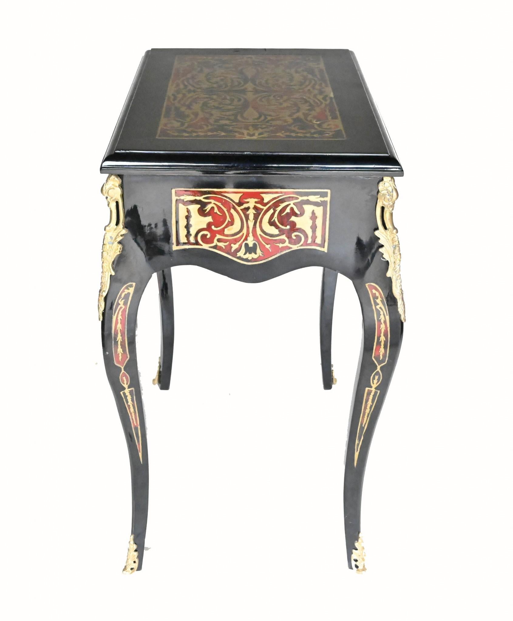 Pair Boulle Side Tables - Lacquer Inlay Cocktail Table For Sale 4
