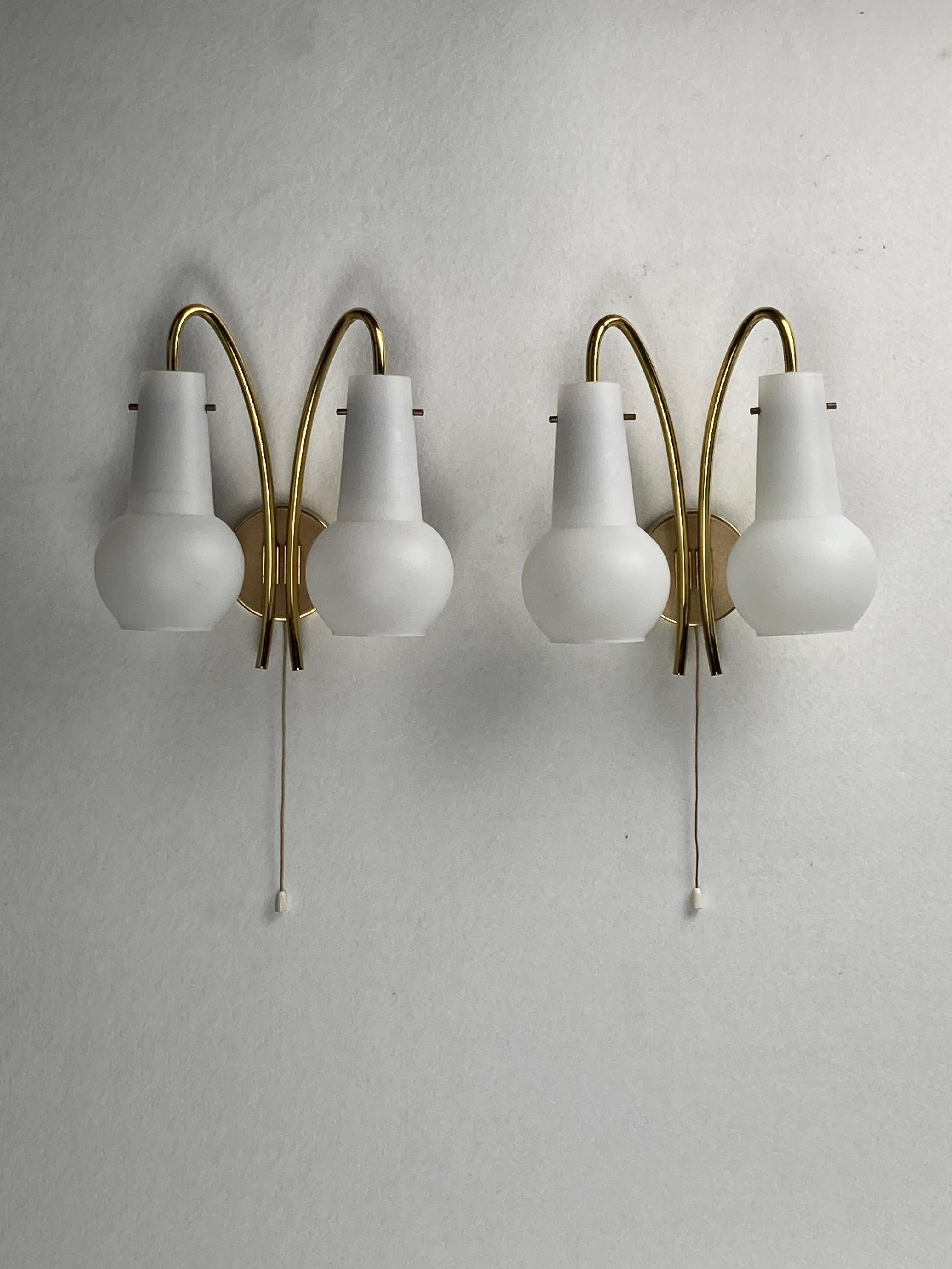 Pair brass and opaline wall sconces or bedside lamps, Austria 1950s For Sale 4