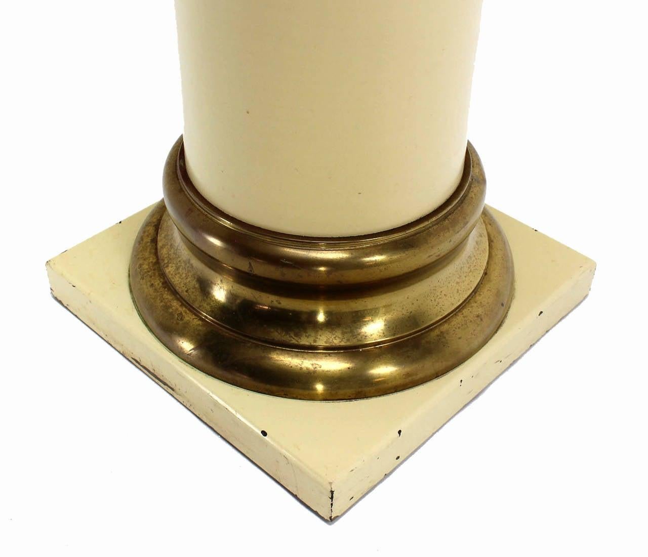 American Pair Brass and White Beige Lacquered Wood Round Pedestals Table Bases Stands  For Sale