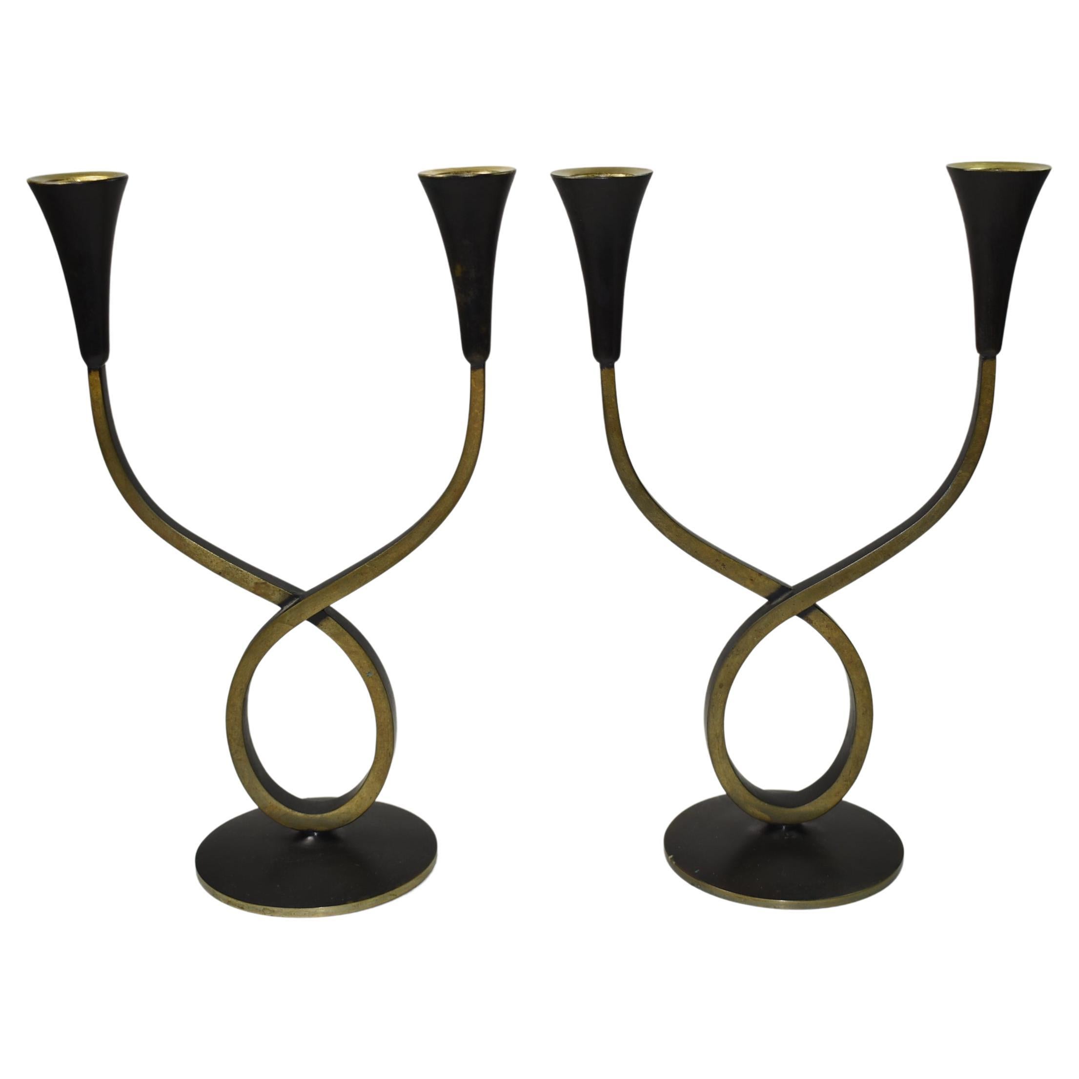 Zwei doppelarmige österreichische Kerzenhalter aus Messing von Rena Rosenthal