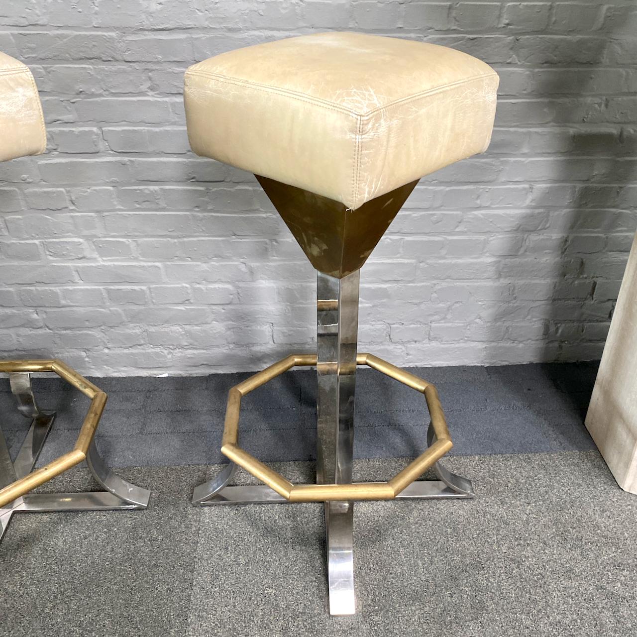 Pair brass Hollywood Regency bar stools For Sale 6
