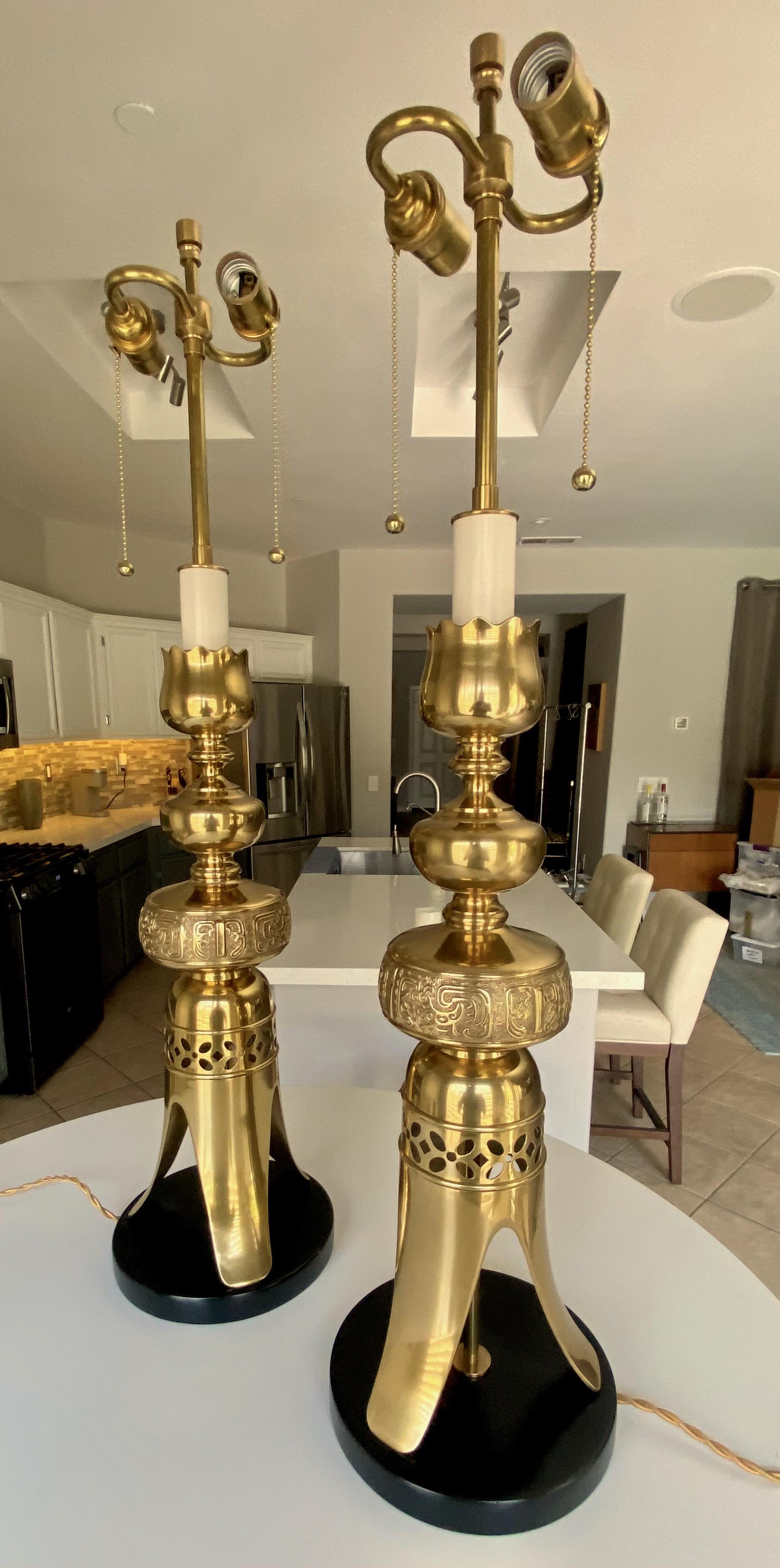 Pair Brass James Mont Japanese Candlestick Lamps In Good Condition In Palm Springs, CA