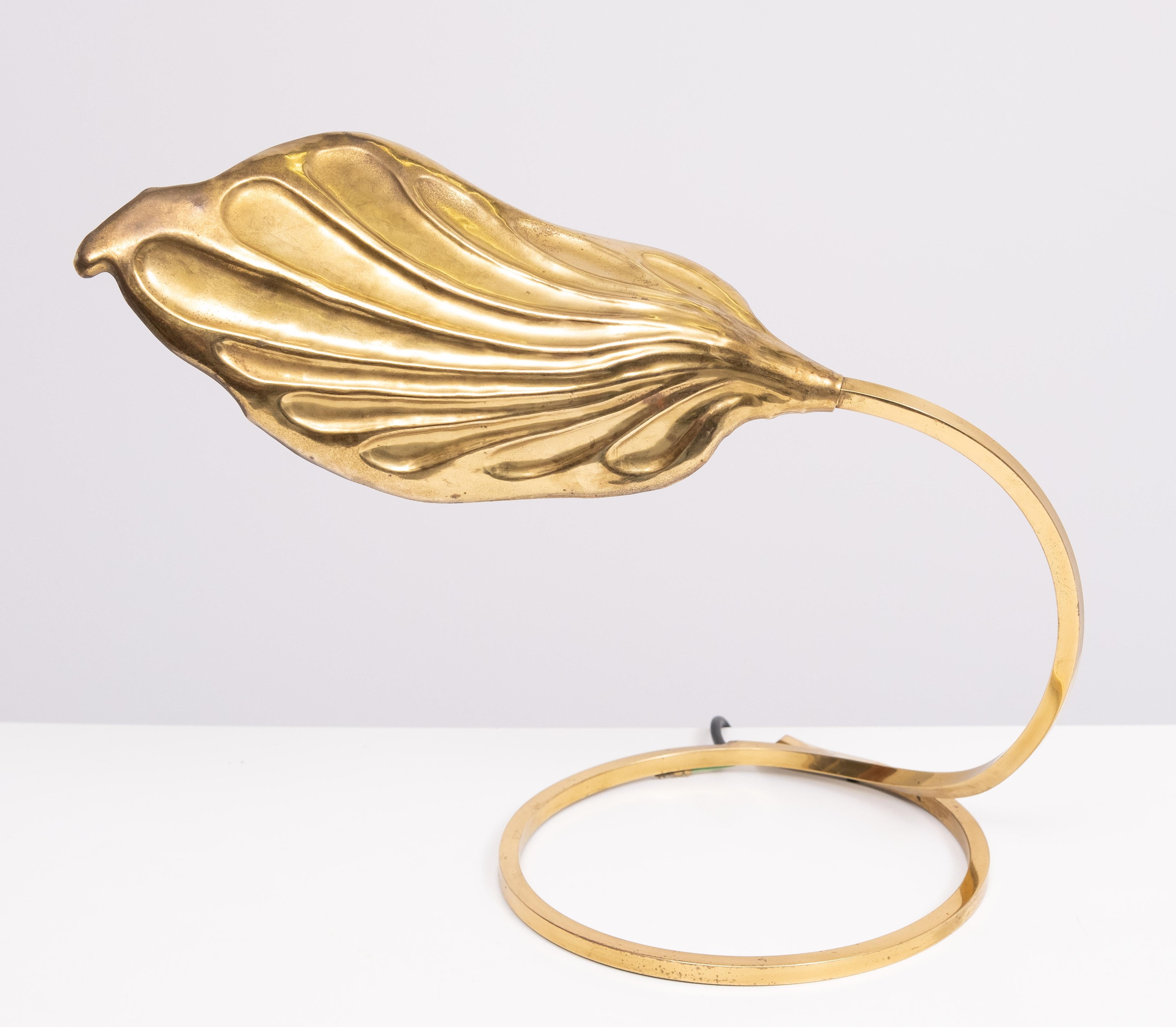 Paar Blatt-Tischlampen aus Messing, entworfen von Carlo Giorgi & Tommaso Barbi, 1970er Jahre im Angebot 8