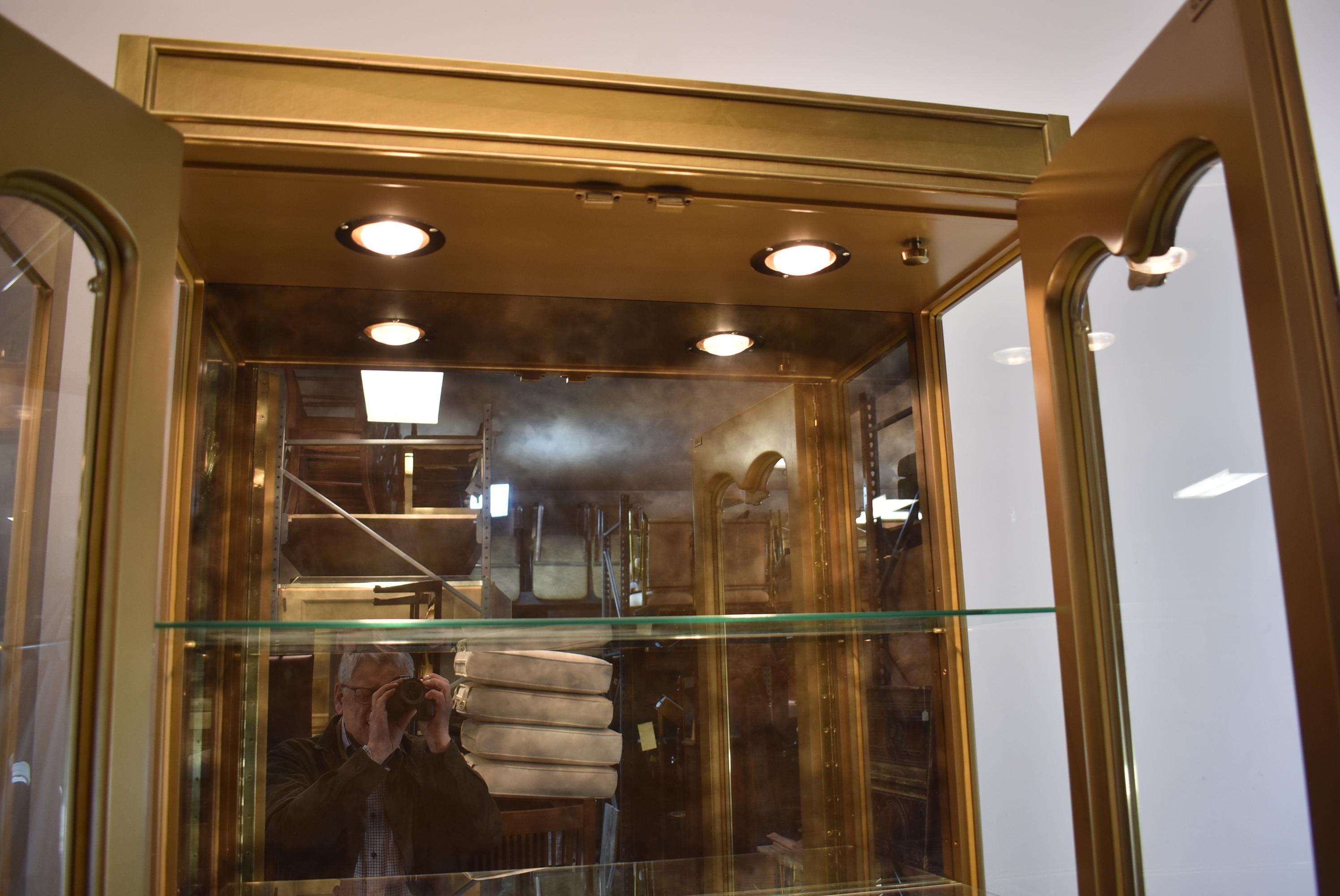 20th Century Pair of Brass Mastercraft Curio Display Cabinets Lighted Interior