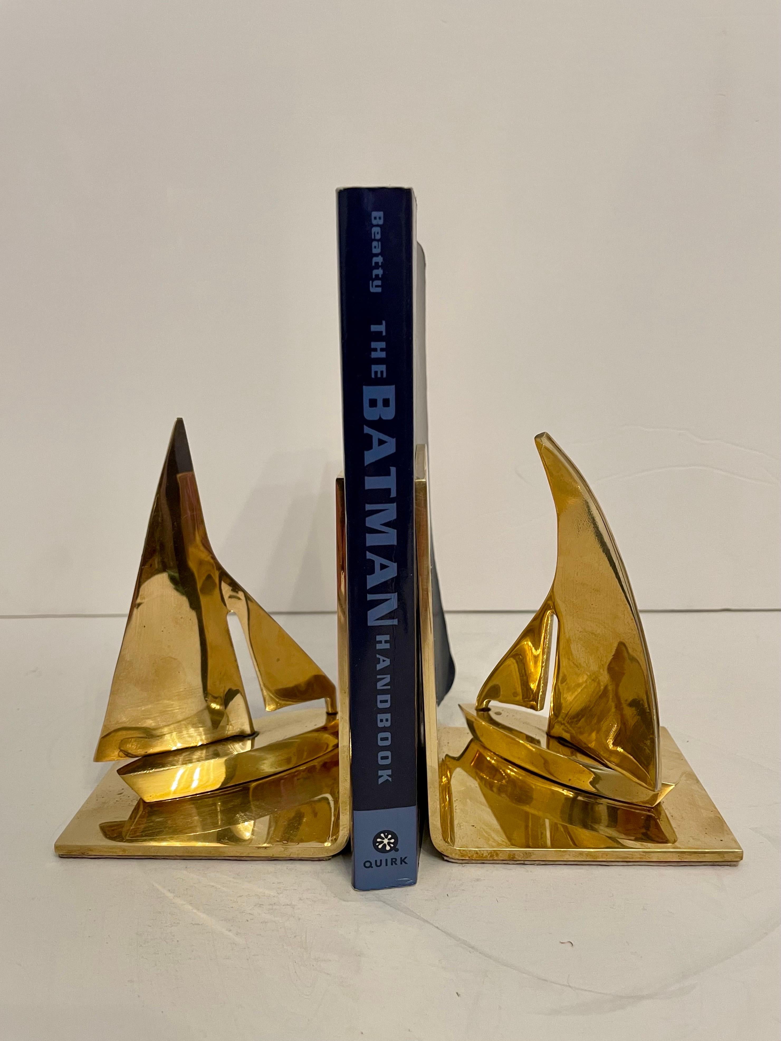 Pair Brass Sailboat Bookends In Good Condition For Sale In New York, NY