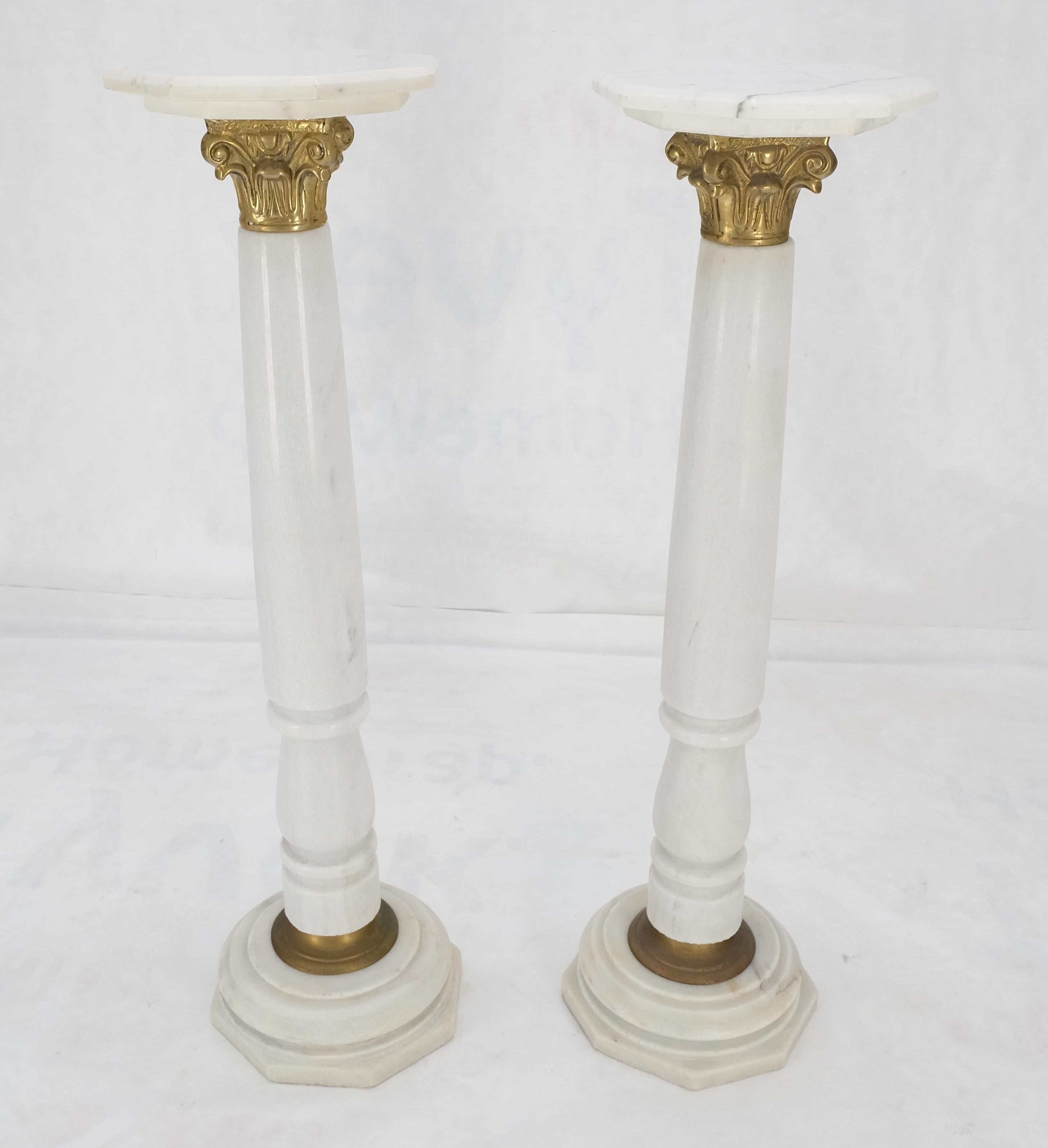 Coppia Basi in ottone e marmo bianco tornito Piani ottagonali Colonne Piedistalli MINT! in vendita 3