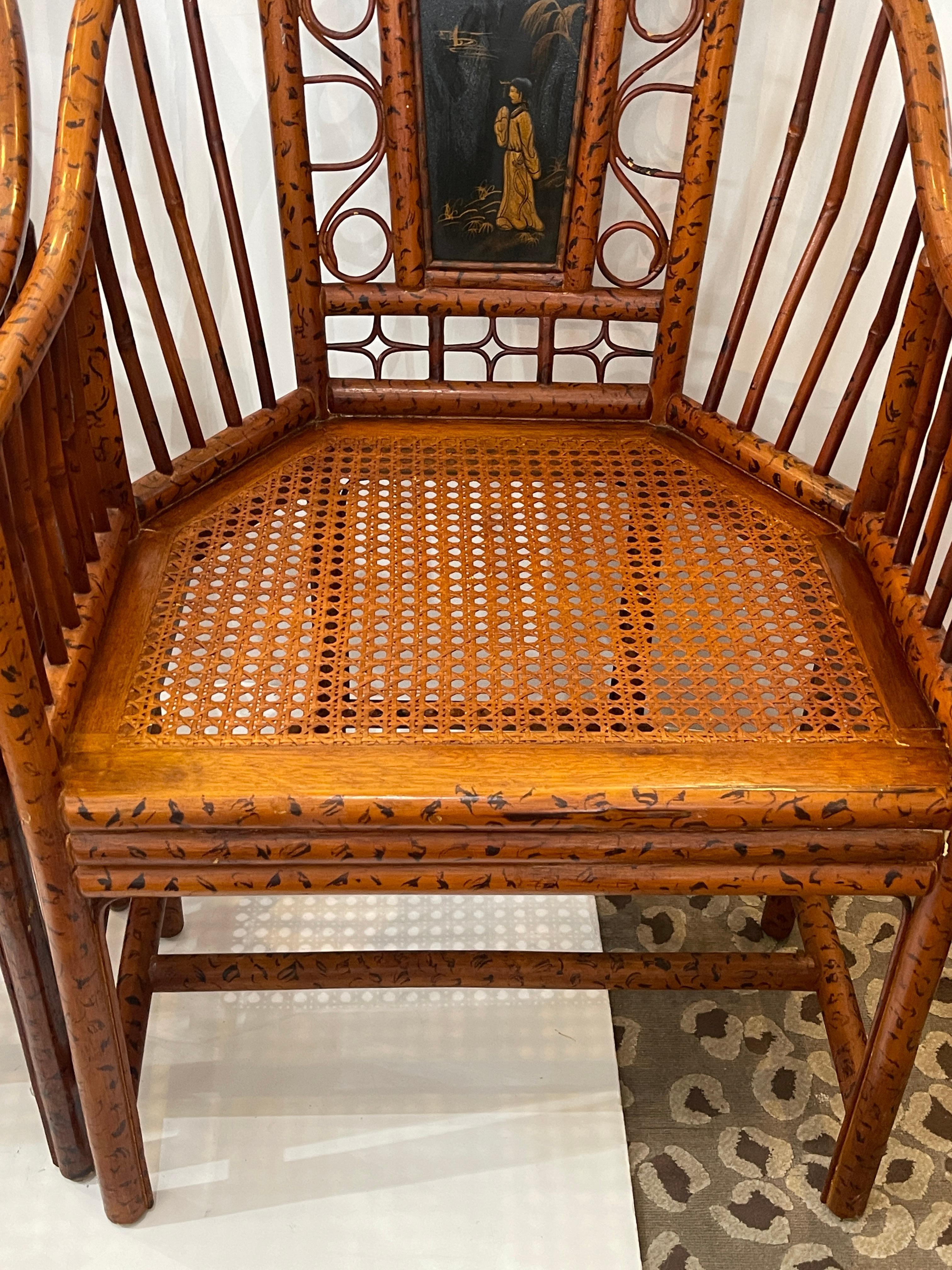 Pareja Brighton Estilo Pavillon  Sillas de caña y bambú quemado Principios del siglo XX en venta 4