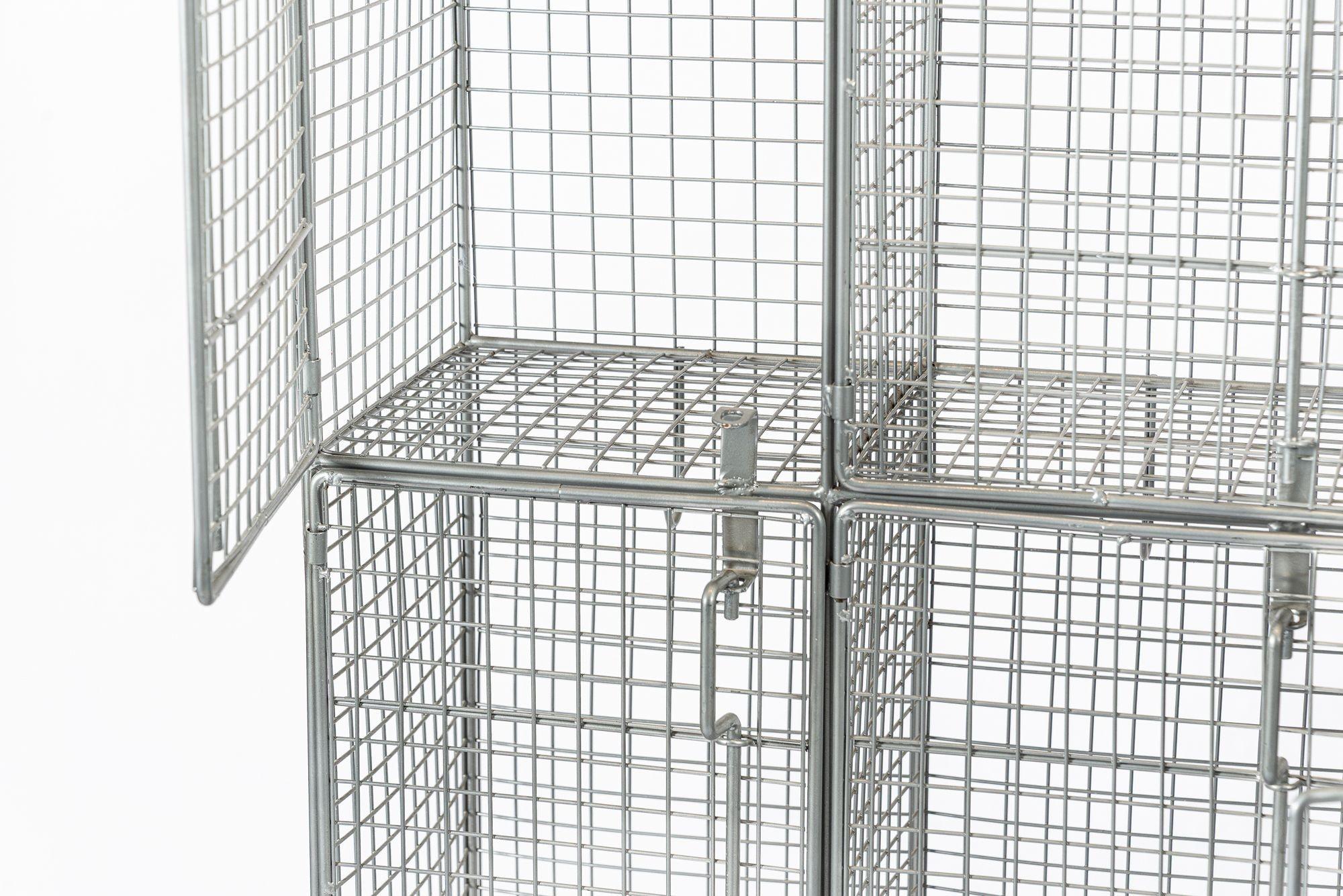Par de juegos de taquillas industriales británicas de malla metálica, Made in UK Metal en venta