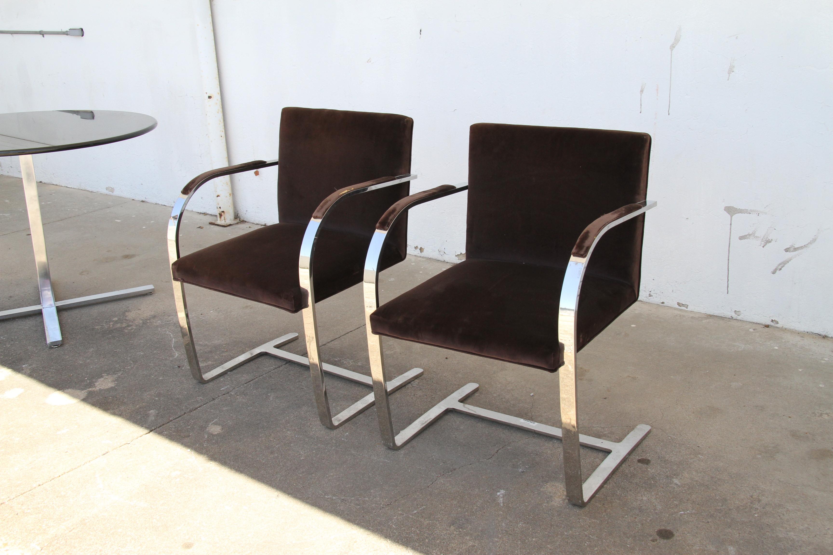 Pair BRNO Stainless Steel Flat Bar Arm Chairs For Sale 2