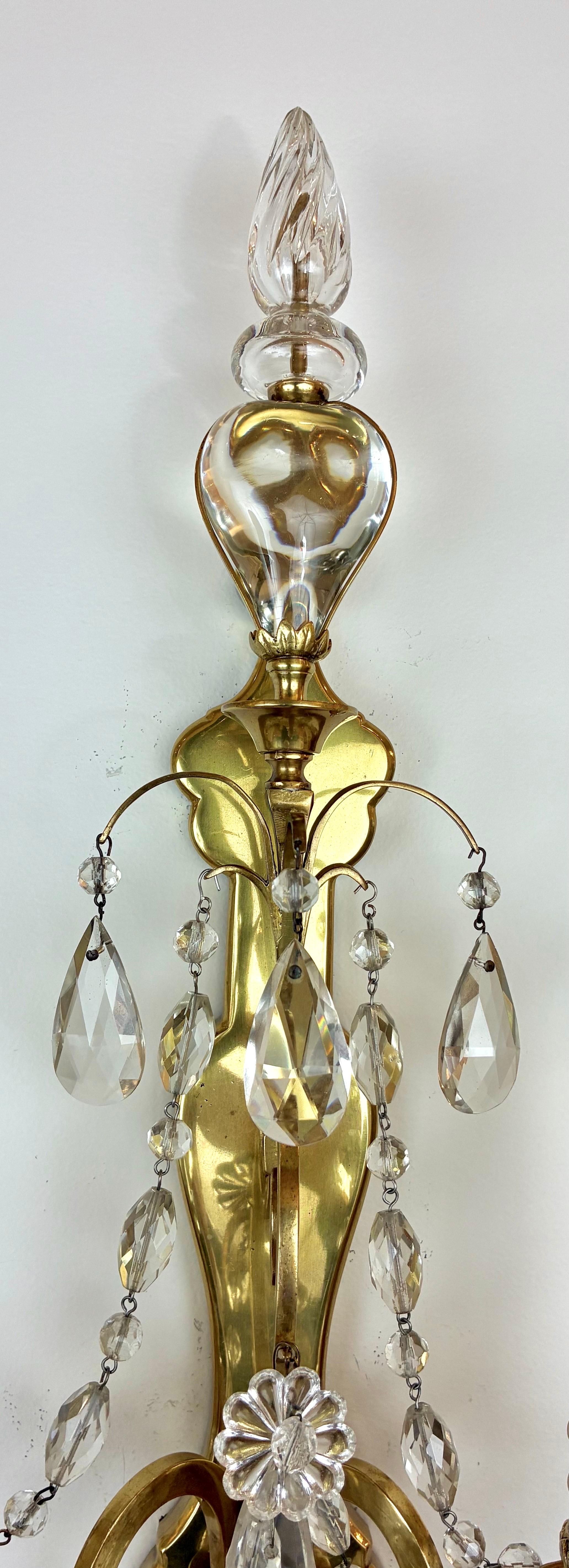 Bronzo Coppia di sconsigliere in bronzo e cristallo in stile Luigi XVI di Edward F. Edwards in vendita