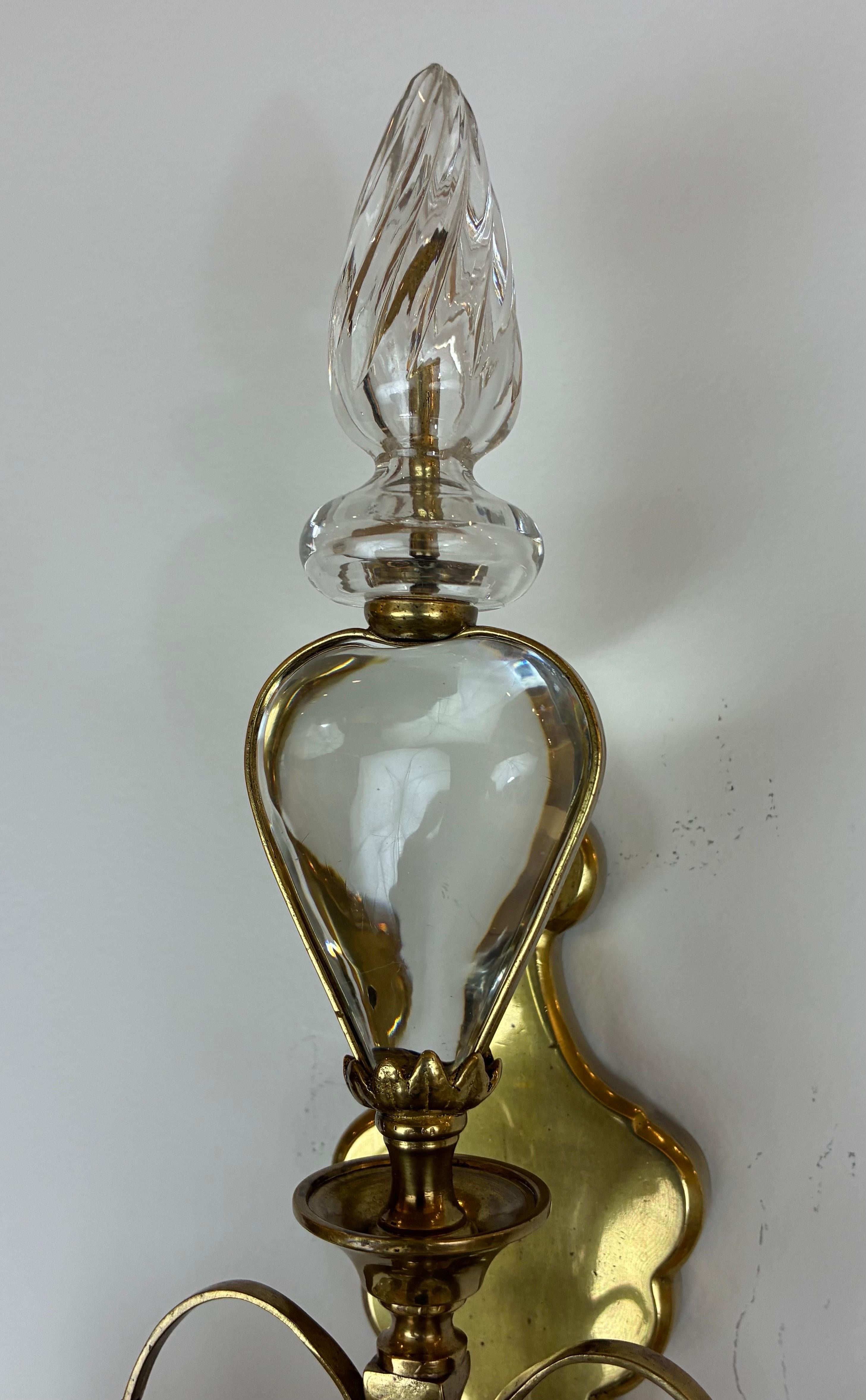 Coppia di sconsigliere in bronzo e cristallo in stile Luigi XVI di Edward F. Edwards in vendita 3