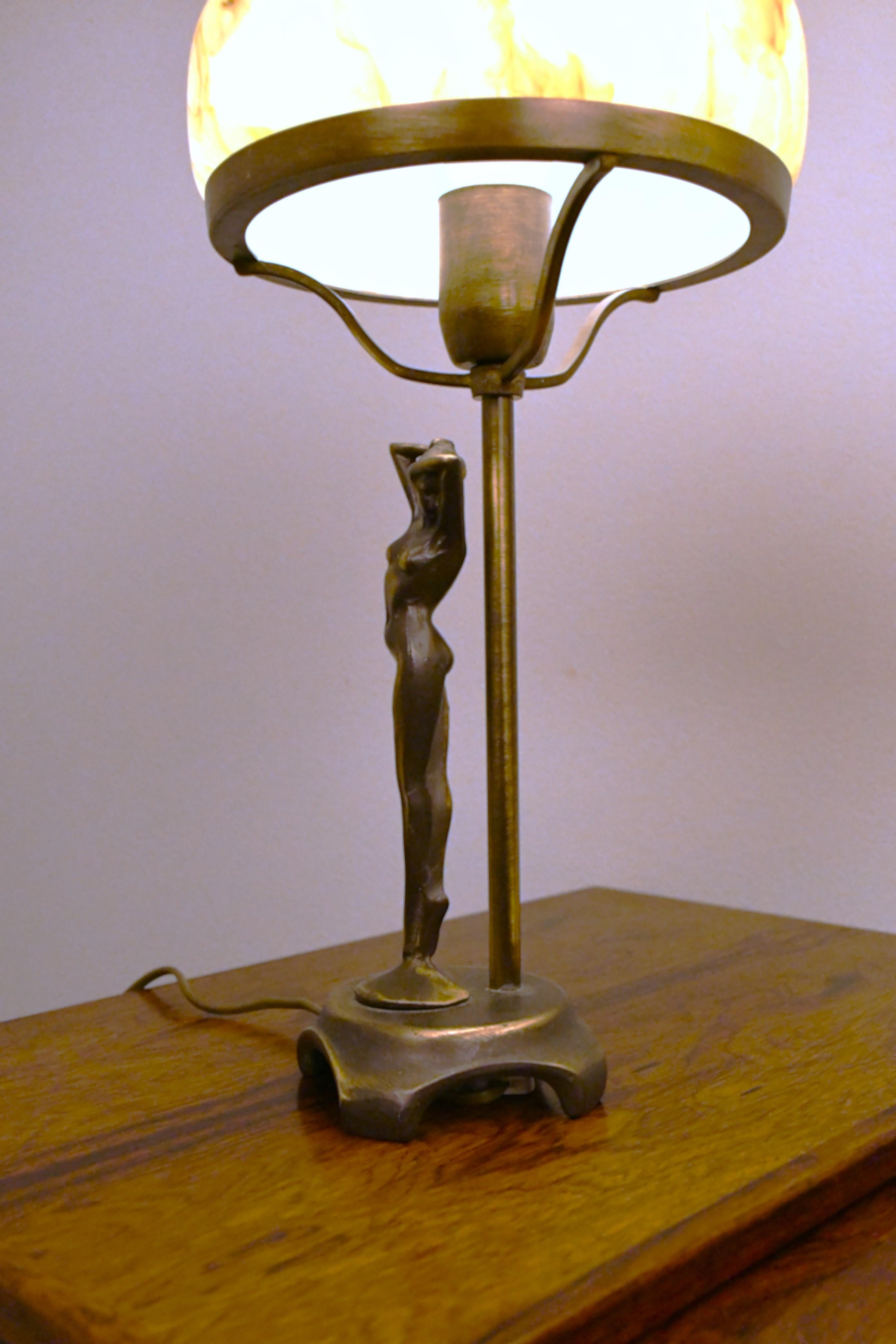 Coppia di lampade in bronzo e vetro in stile Art Nouveau svedese di Lyktan Bankeryd, anni '80 in vendita 1