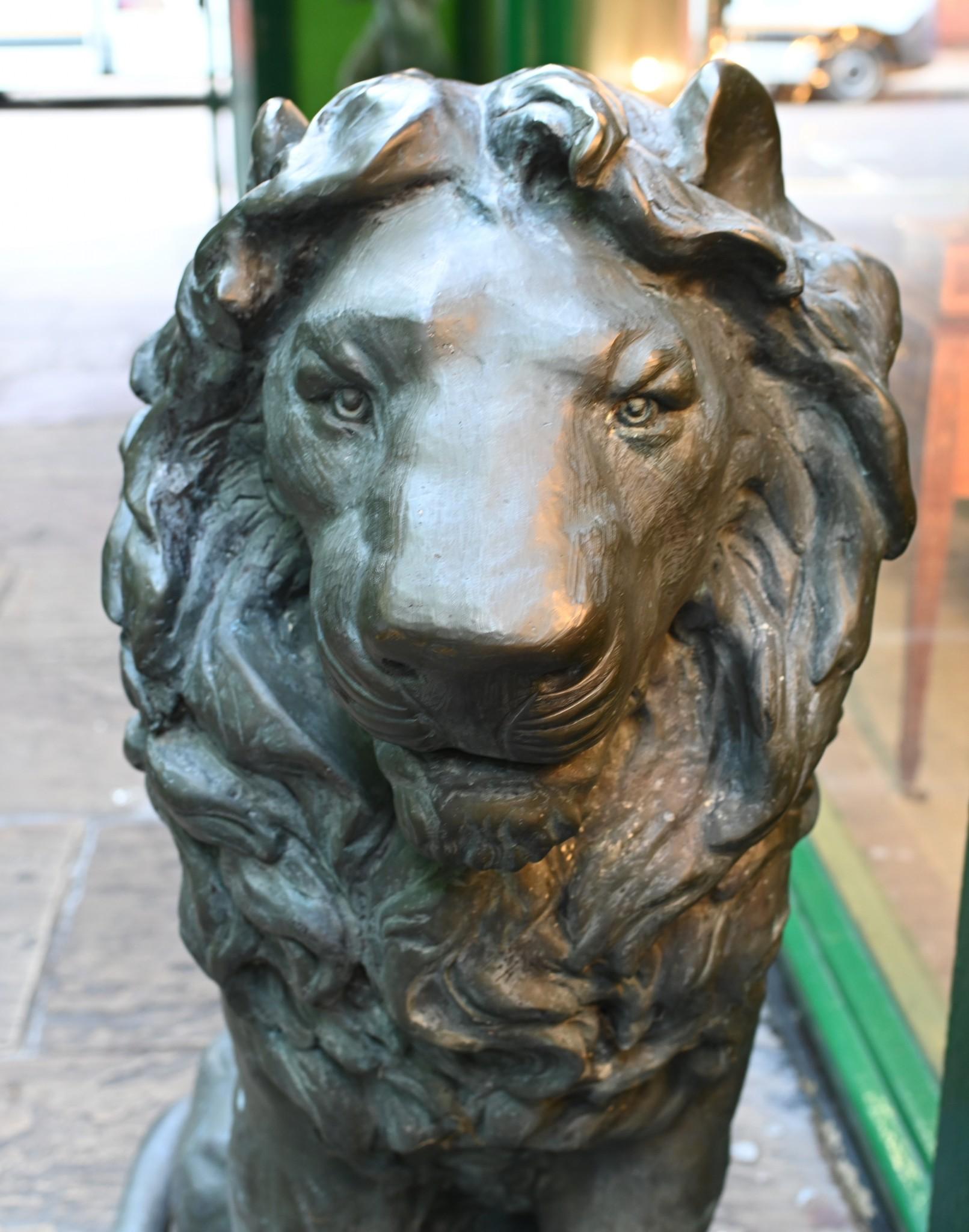 Pair Bronze Lion Gatekeeper Statues Medici Lions For Sale 7