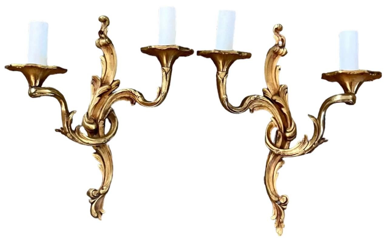 Dorato Coppia di sconsigliere in bronzo in stile Luigi XV in vendita