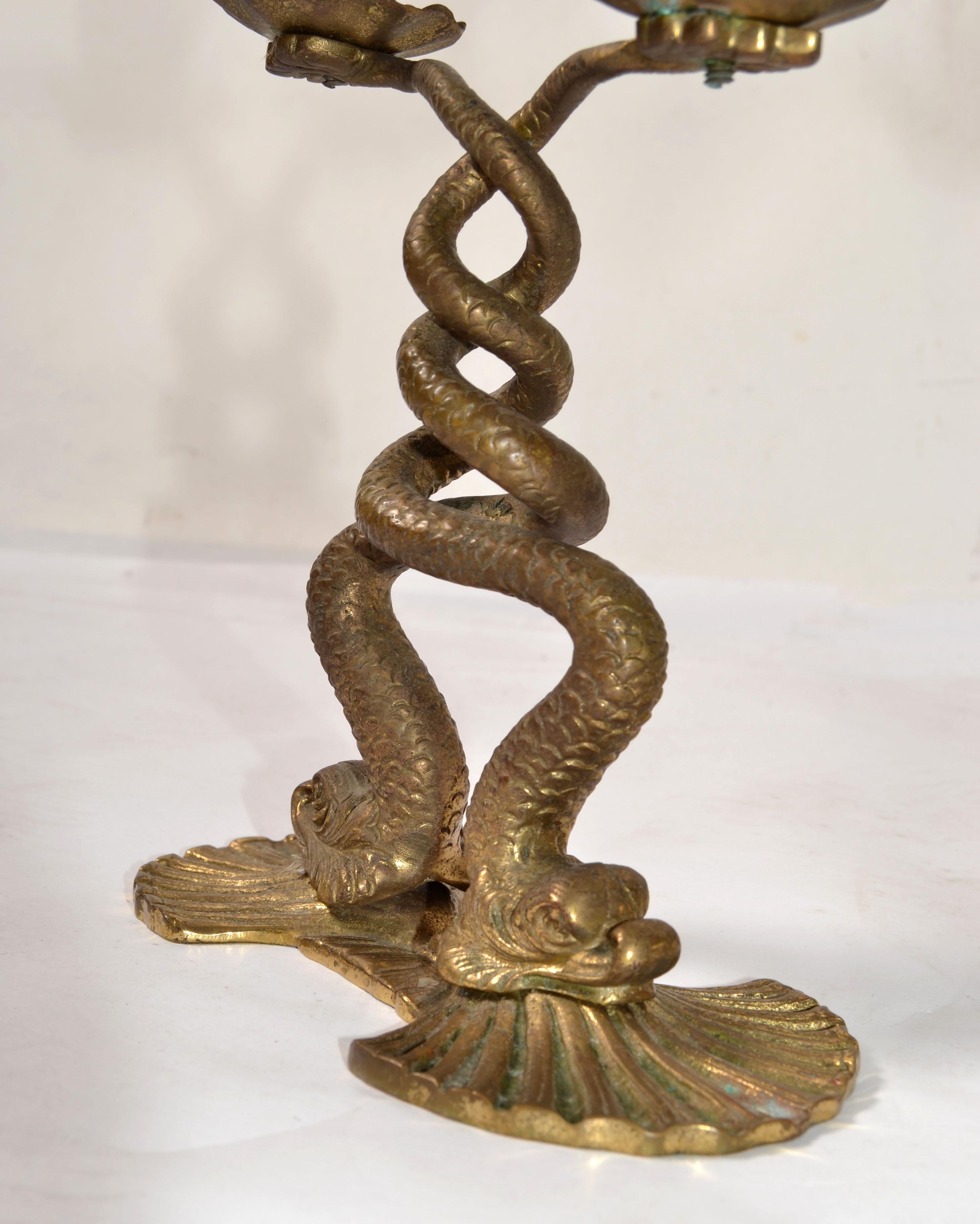 Coppia, bronzo neoclassico 2 portacandele a forma di serpente marino in vendita 8