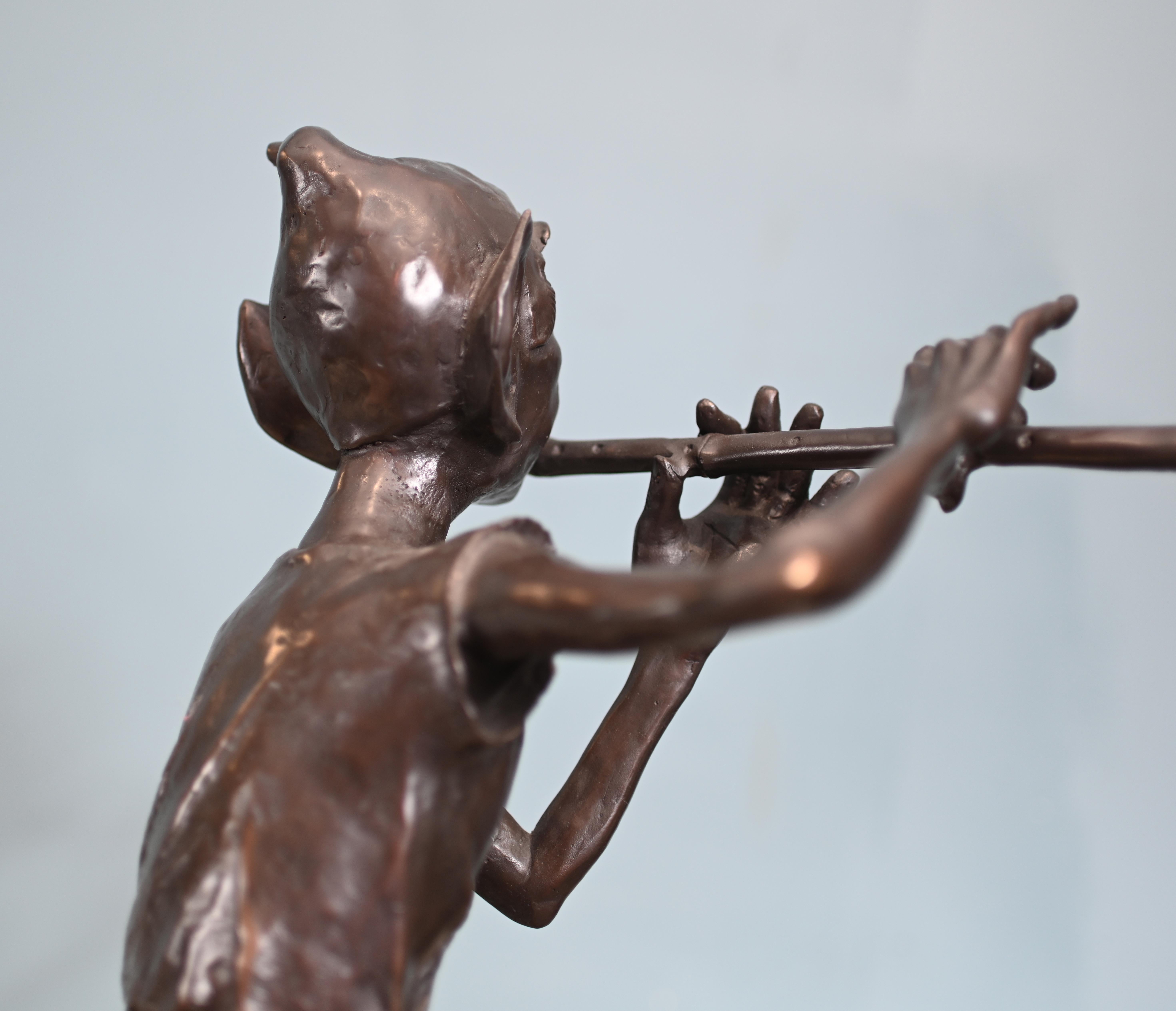 Coppia di statue di bronzo Pixie Elph Fairey Piper Casting in vendita 8