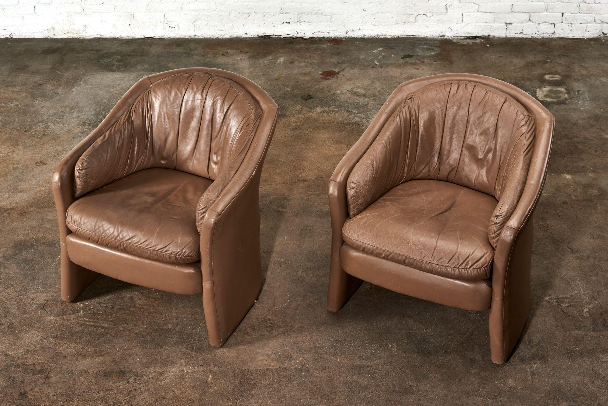 Pair Brown Leather Barrel Chairs, 1980 In Good Condition For Sale In Chicago, IL