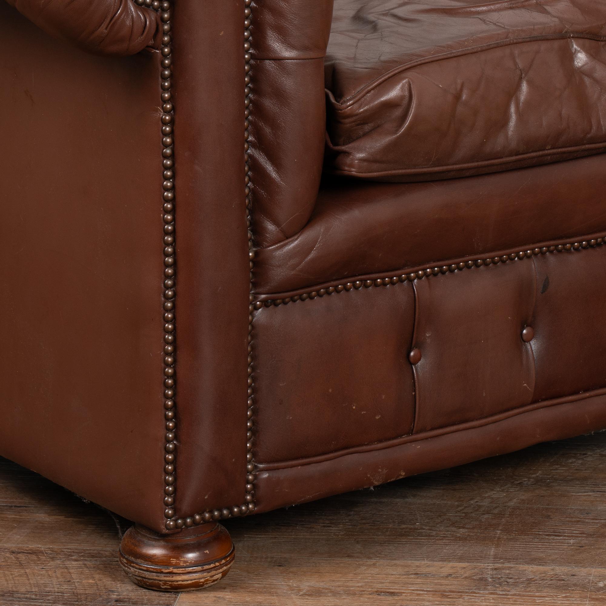 20th Century Pair, Brown Leather Chesterfield Armchairs Club Chairs, Denmark circa 1940-60 For Sale