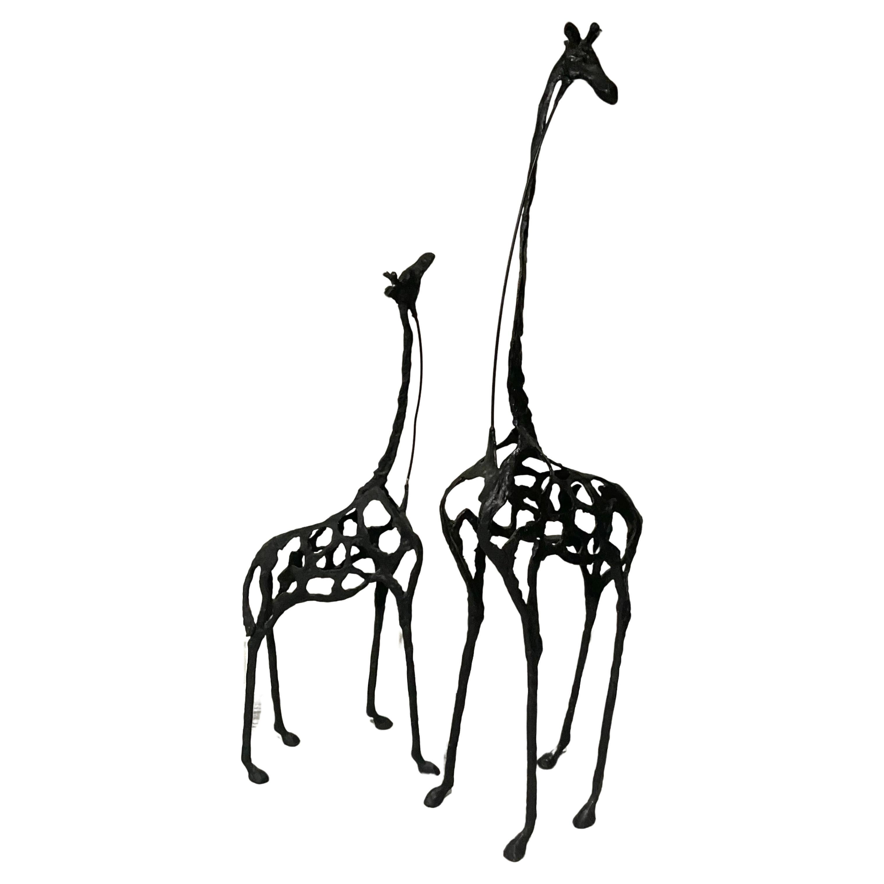 Grandes sculptures de girafe brutalistes faites à la main mi-siècle moderne 