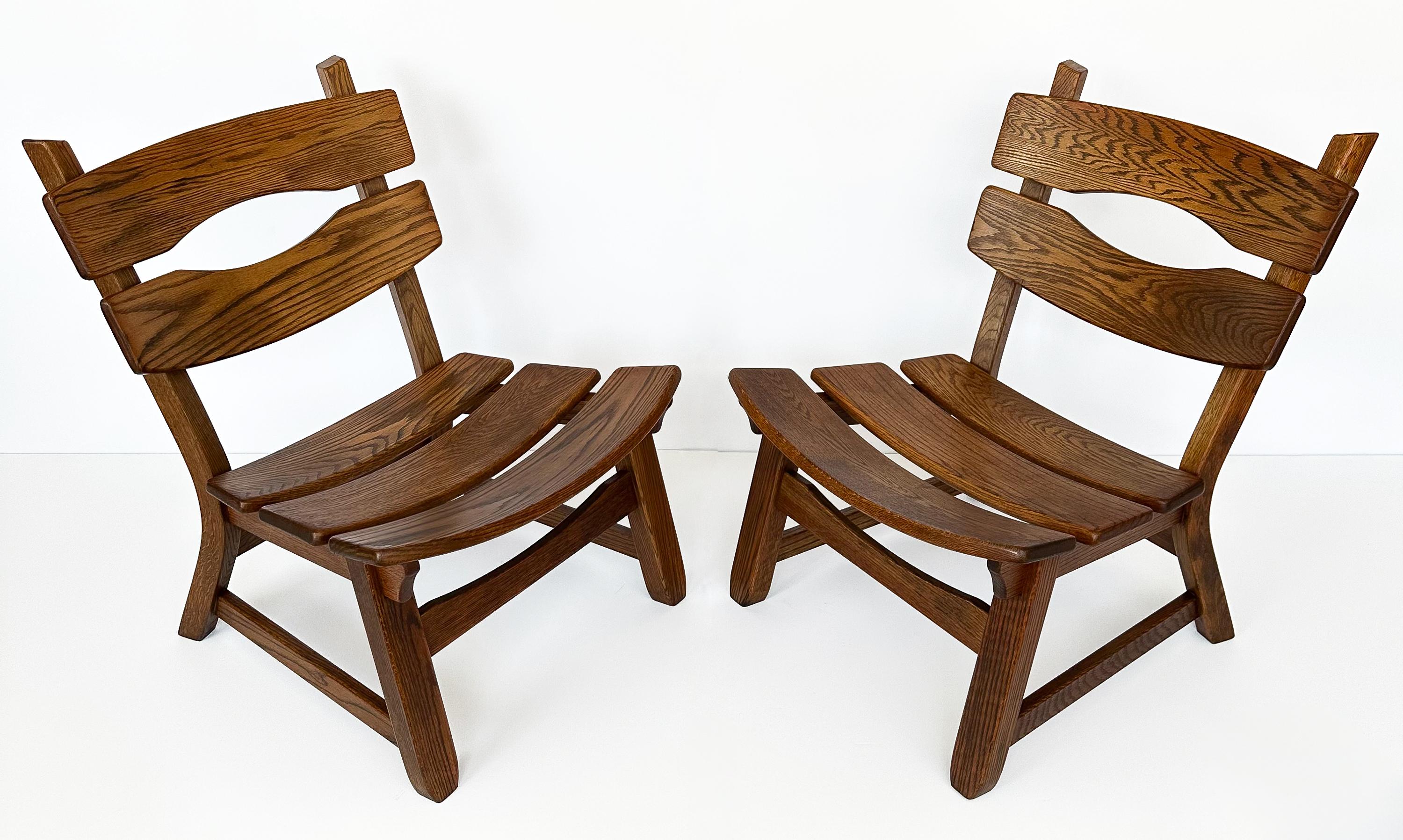 Mid-Century Modern Pair Rustic Modernist Solid Oak Lounge Chairs by Dittmann & Co For Sale