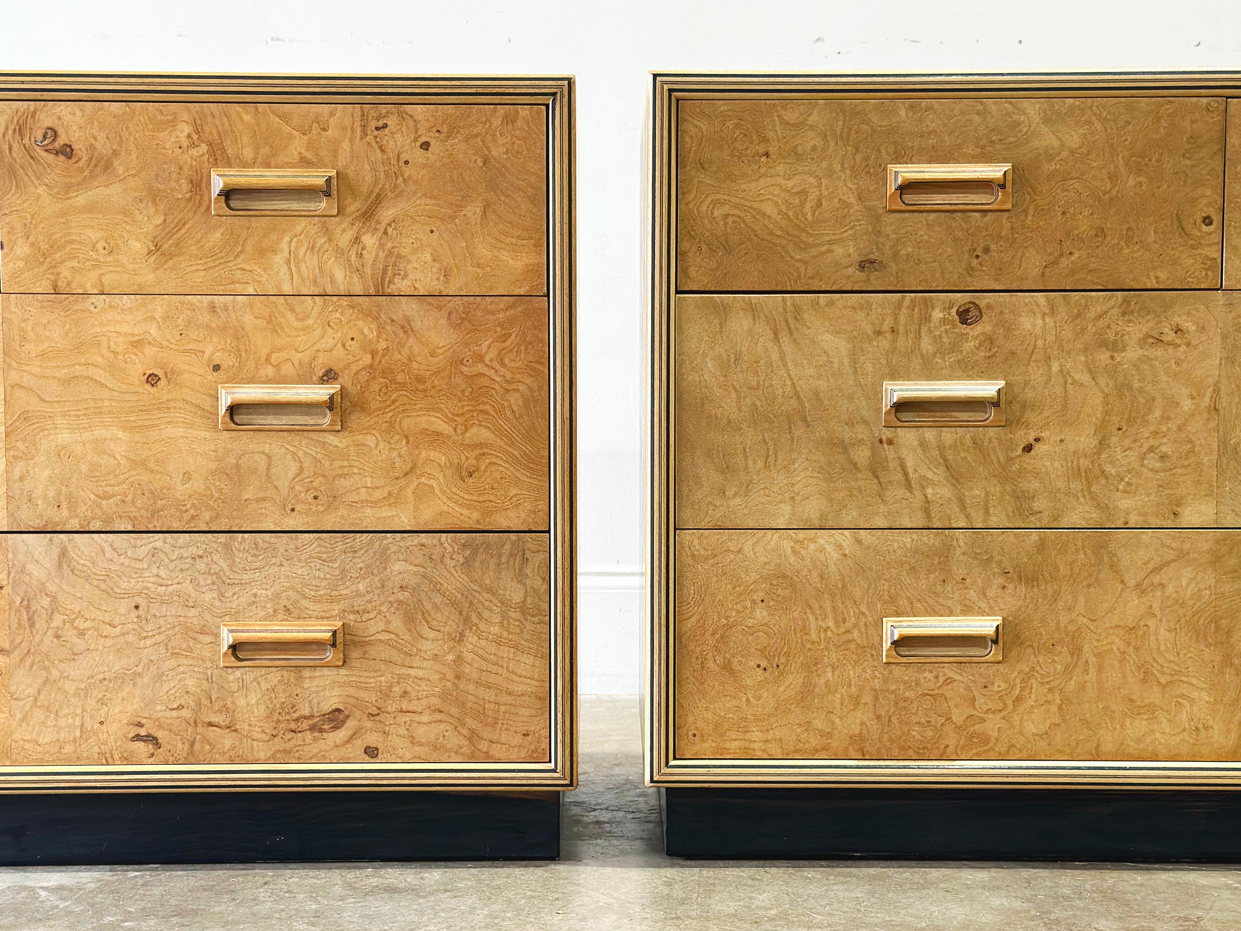Matching pair of four drawer bachelors chests or commodes by Henredon for their 