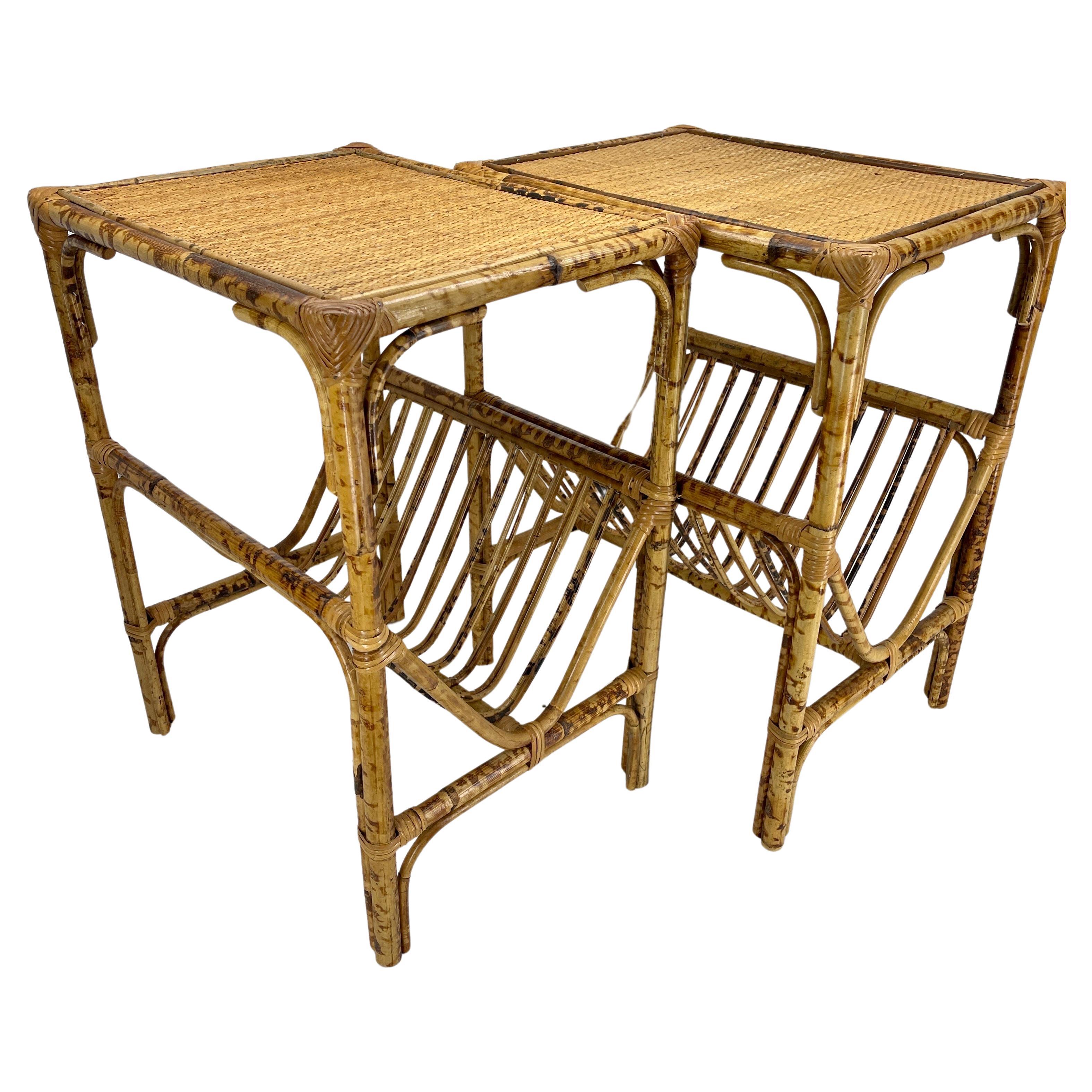 Pair Burnt Bamboo Woven Top Magazine Side Accent Tables (Bambus) im Angebot