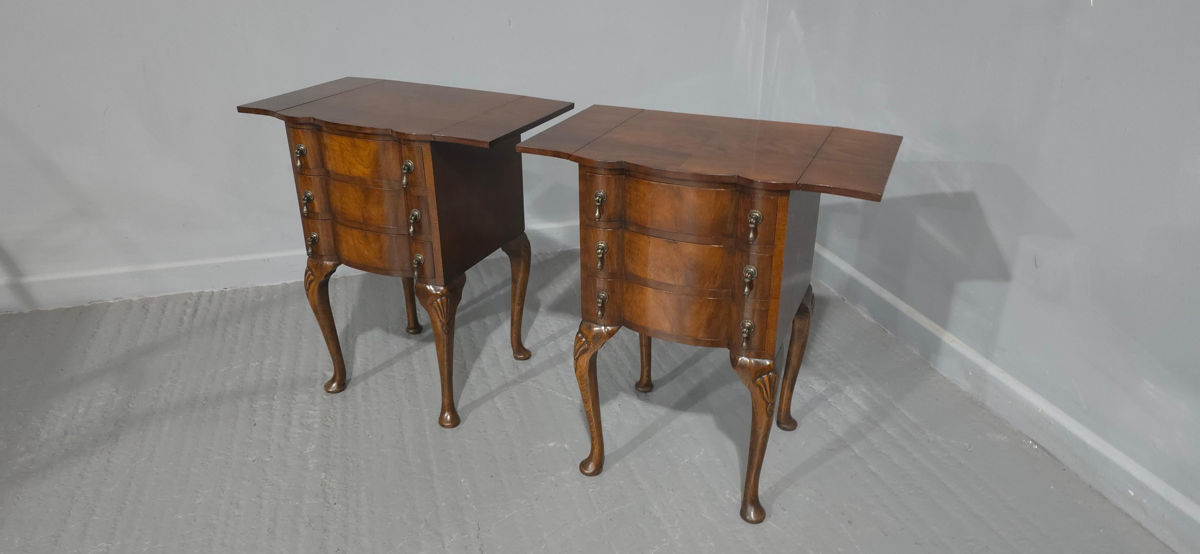 20th Century Pair Burr Walnut Bedside Lamp Chests of Drawers For Sale