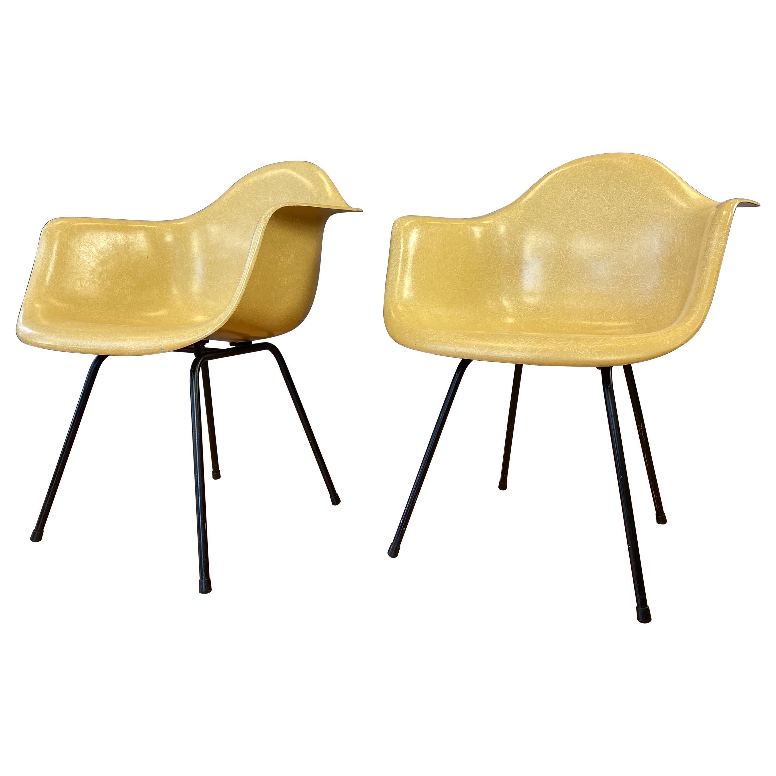 Pair of circa 1960s Charles Eames Fiberglass Shell Armchair for Herman Miller
