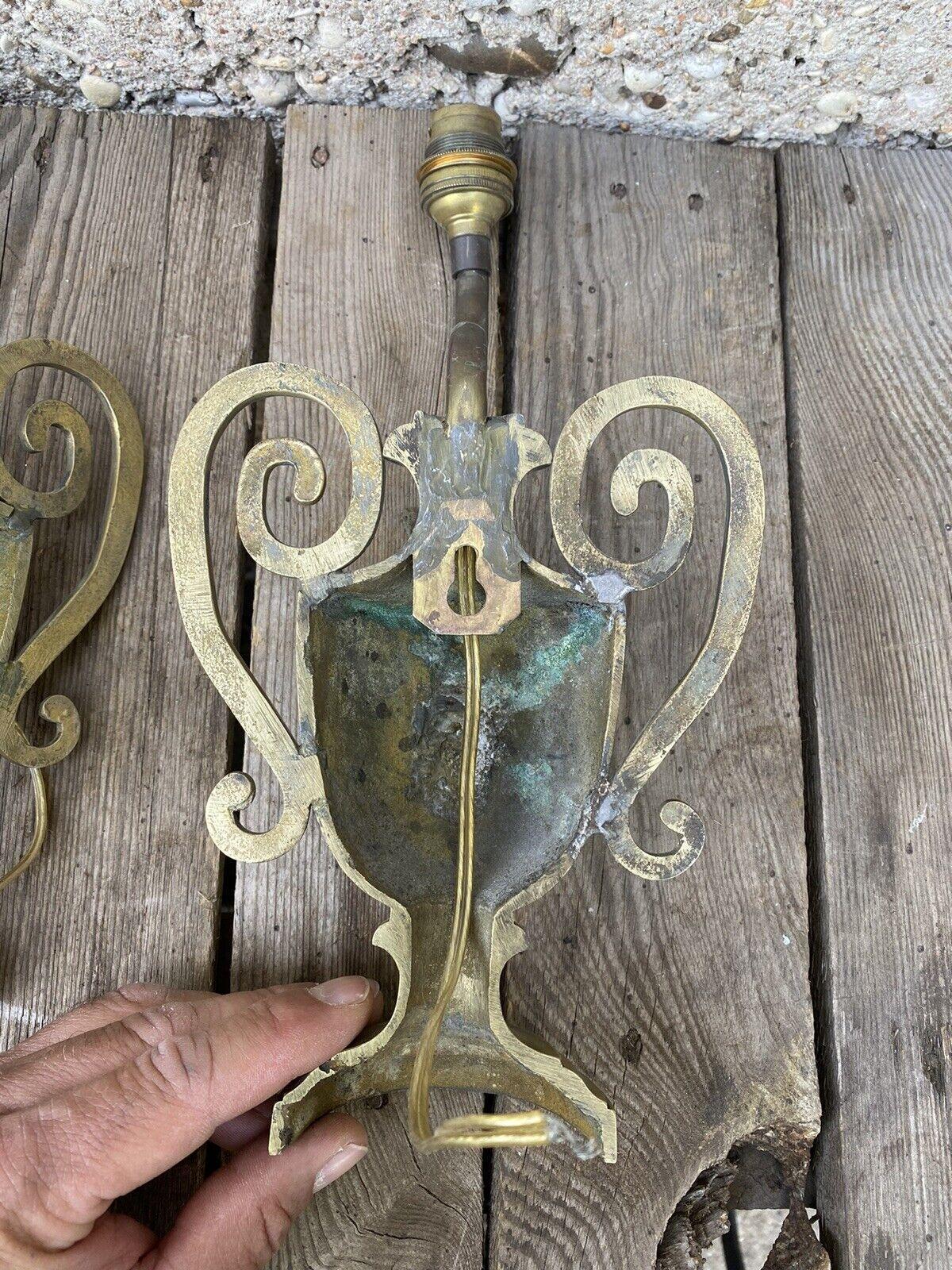 Pair c1900 French Neoclassical style Bronze Trophy/ Vase Form Wall Sconces For Sale 3