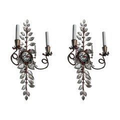 Pareja de apliques de pared florales de pétalos de cristal y vides de bronce de la Maison Bagues francesa de c1910