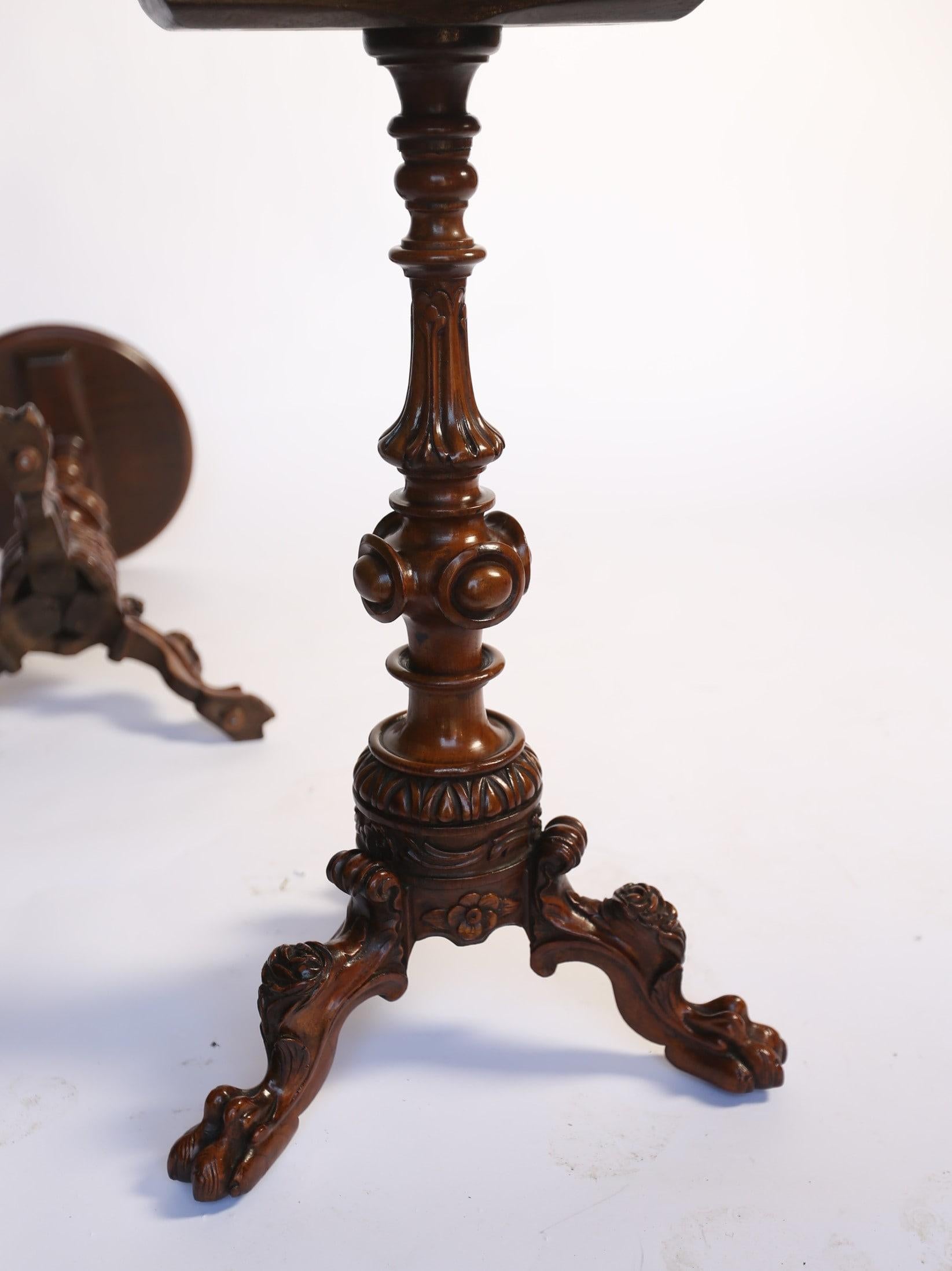 Pair C19th  Carved Walnut Italian  Lamp Tables In Good Condition For Sale In Dereham, GB
