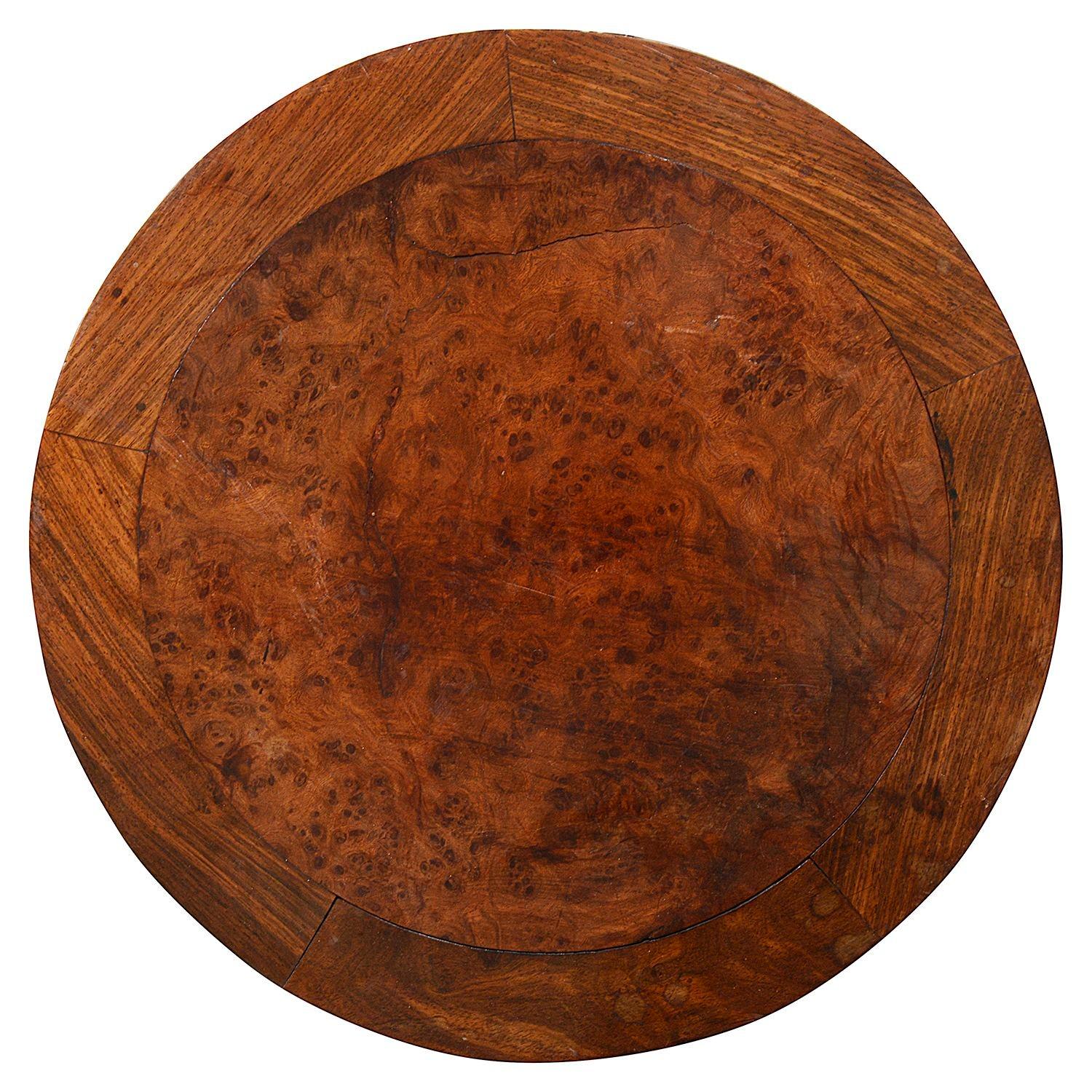 Exportation chinoise Paire de stands chinois en bois dur datant du 19e siècle. en vente